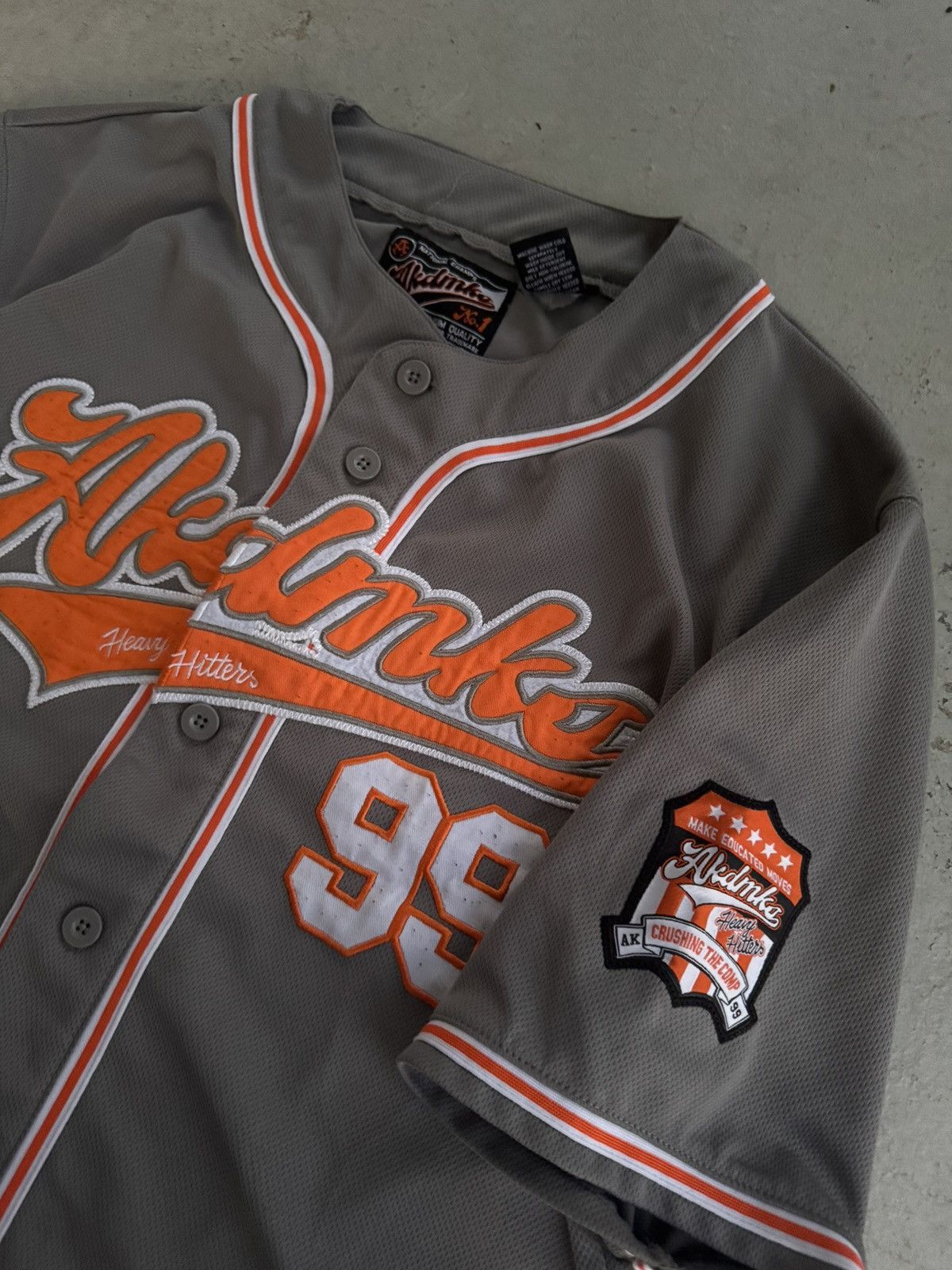 Akademiks Vintage Akademiks #99 Essential Streetwear Jersey Size US L / EU 52-54 / 3 - 6 Thumbnail
