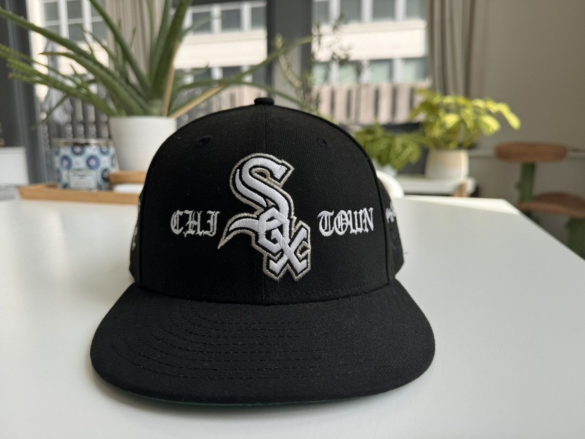 New Era CHICAGO WHITE SOX 7 5/8 Size ONE SIZE - 1 Thumbnail