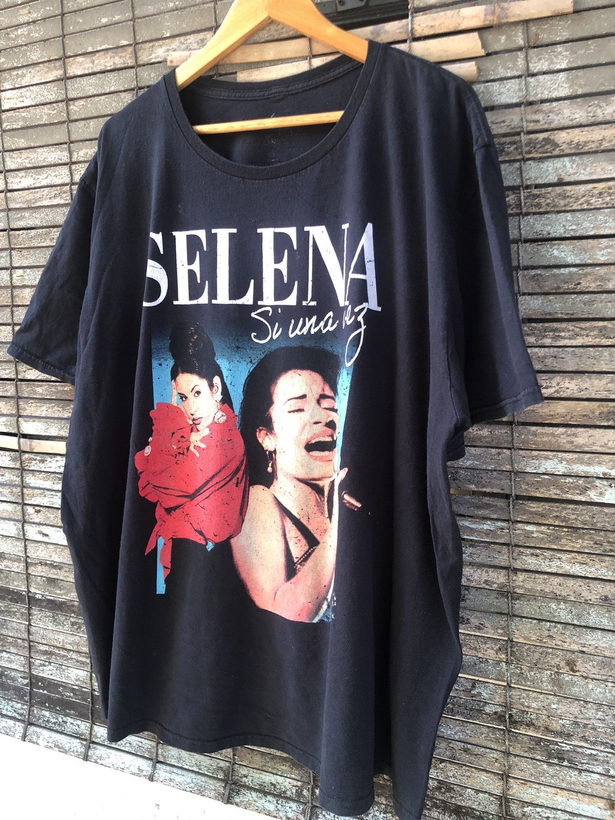 Band Tees Fullprinted Solo Singer Selena La Reyna Photo Tshirt Size US XXL / EU 58 / 5 - 4 Thumbnail