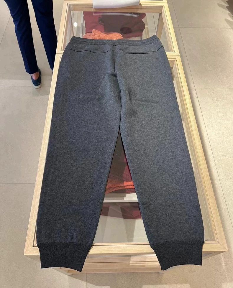 Loro Piana LORO PIANA sizeL Cotton and cashmere blended sportswear Size US 30 / EU 46 - 2 Thumbnail