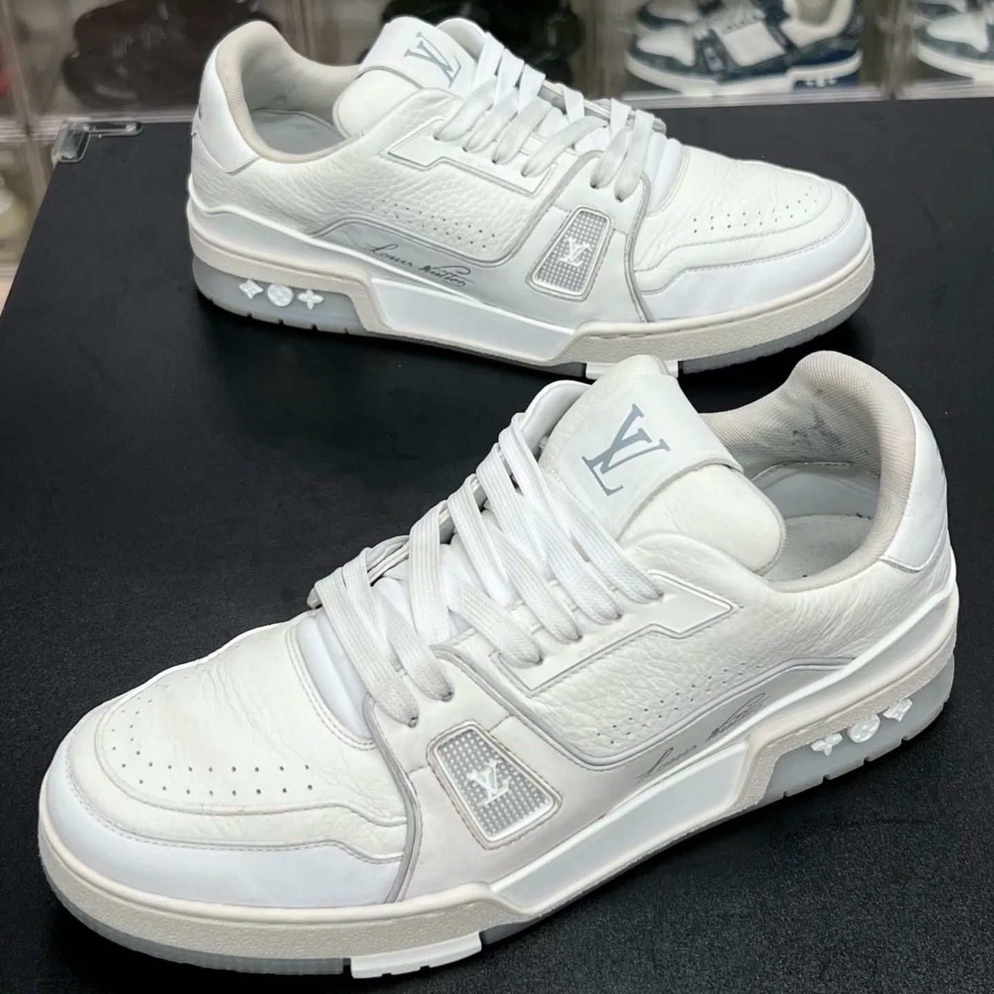 Louis Vuitton Louis Vuitton White Designer Casual Size US 9 / EU 42 - 1 Thumbnail
