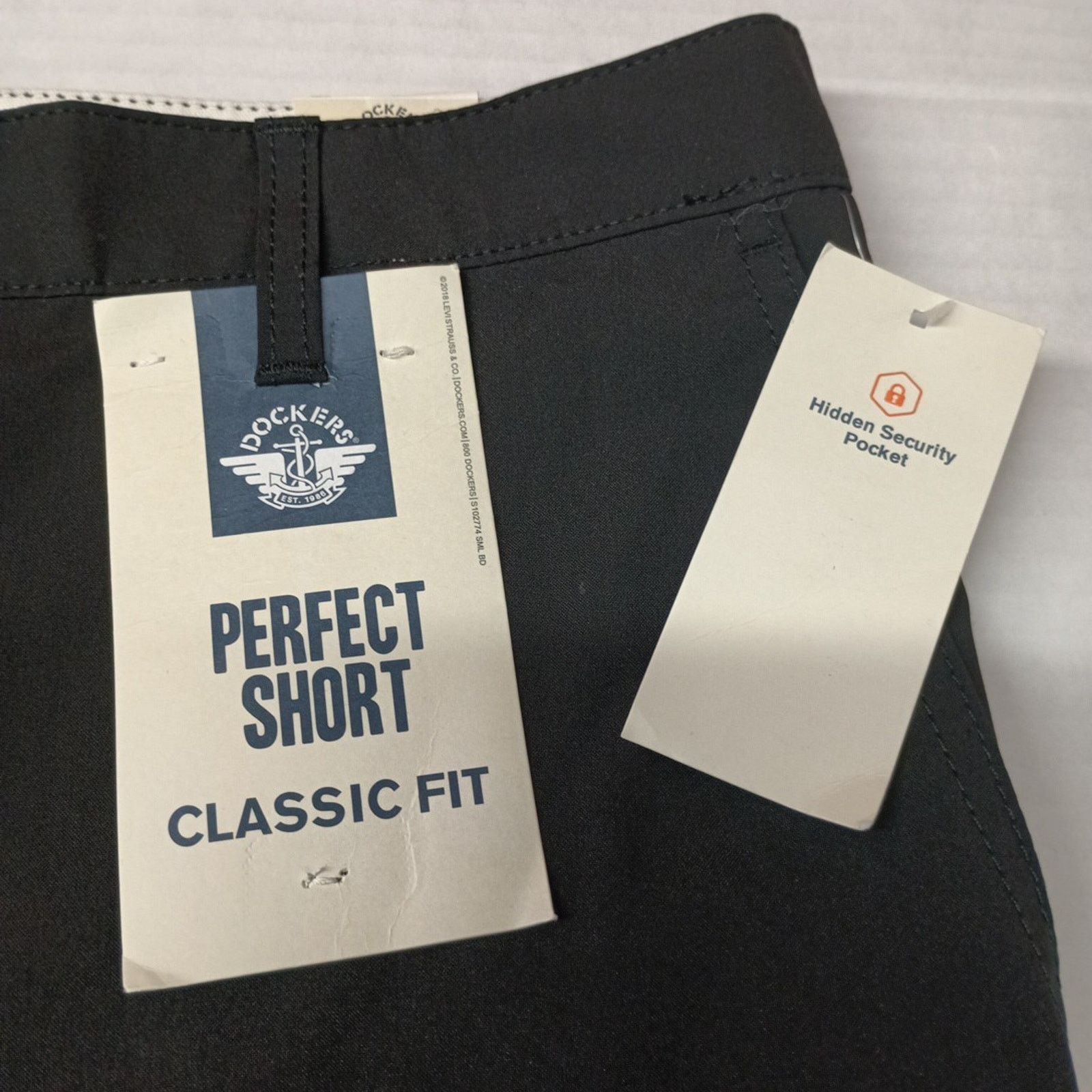 Dockers Dockers Perfect Shorts Men's 36 Black 10" Inseam Chino Size US 36 / EU 52 - 2 Thumbnail