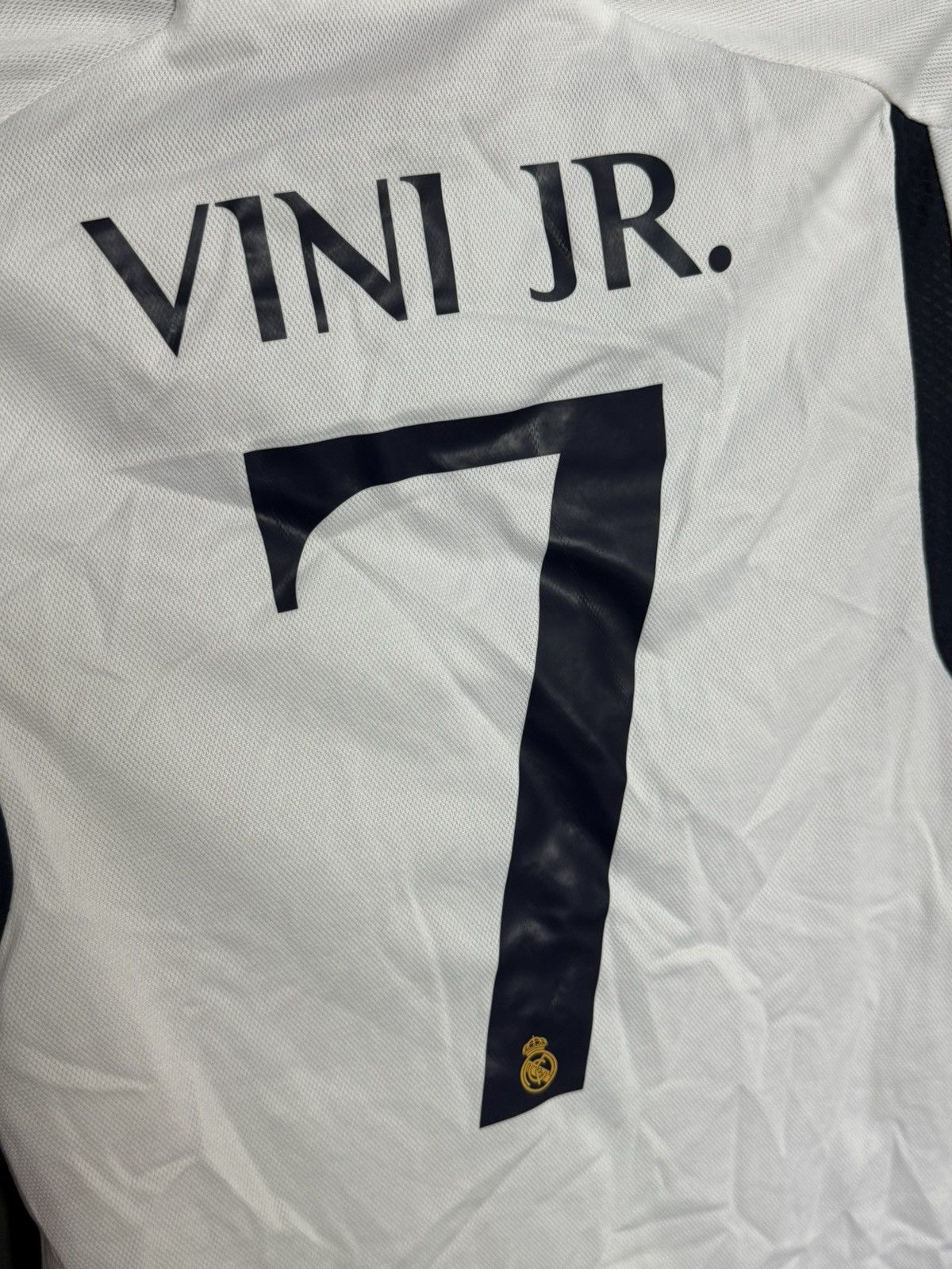 Adidas KIDS Real Madrid 23/24 Home Vinicius Jr. Football Jersey Size US XS / EU 42 / 0 - 3 Thumbnail