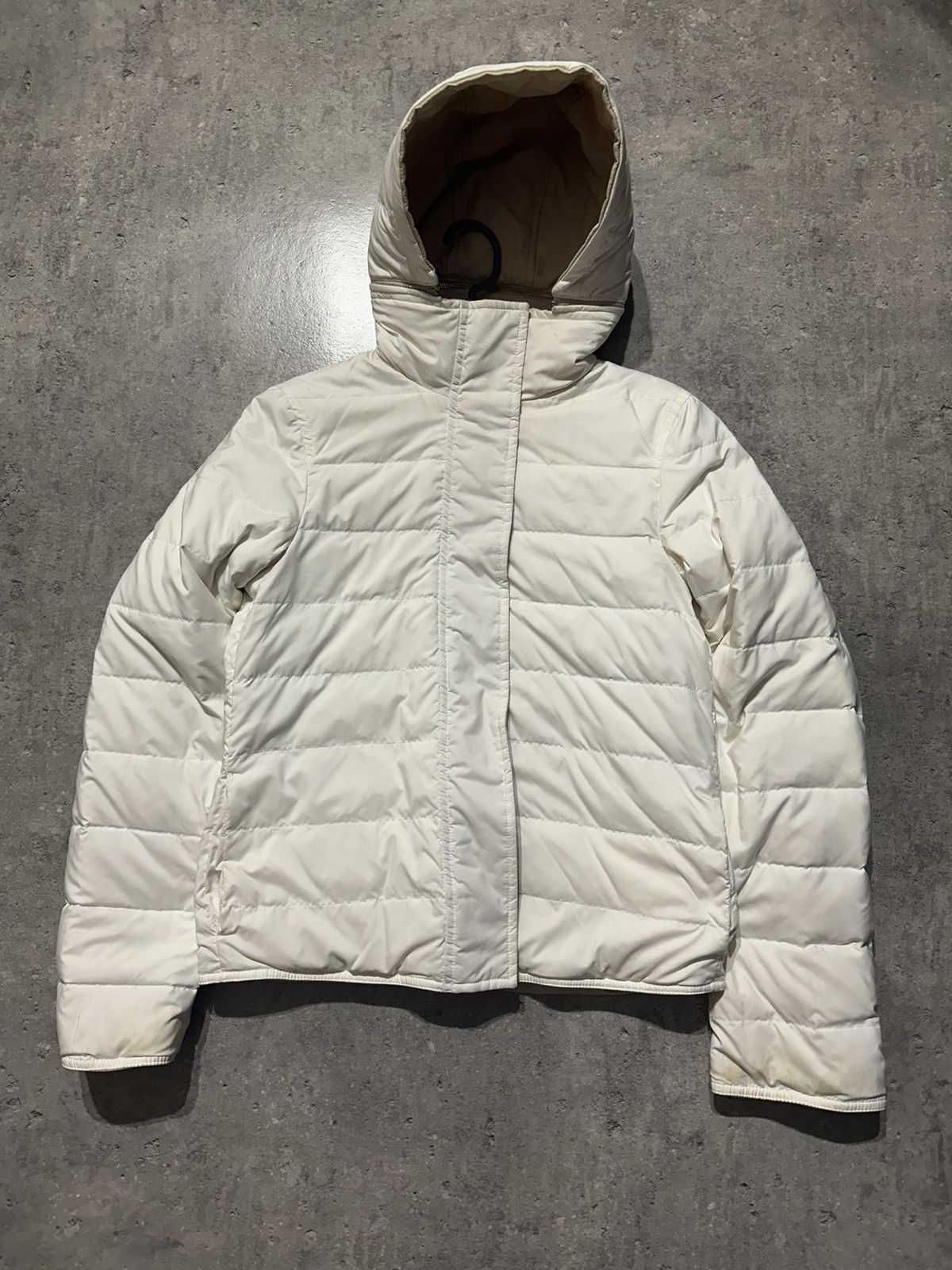 image of Max Mara Winter Double-Sided Down Jacket Luxury Vintage Y2K in White, Women's (Size Small)