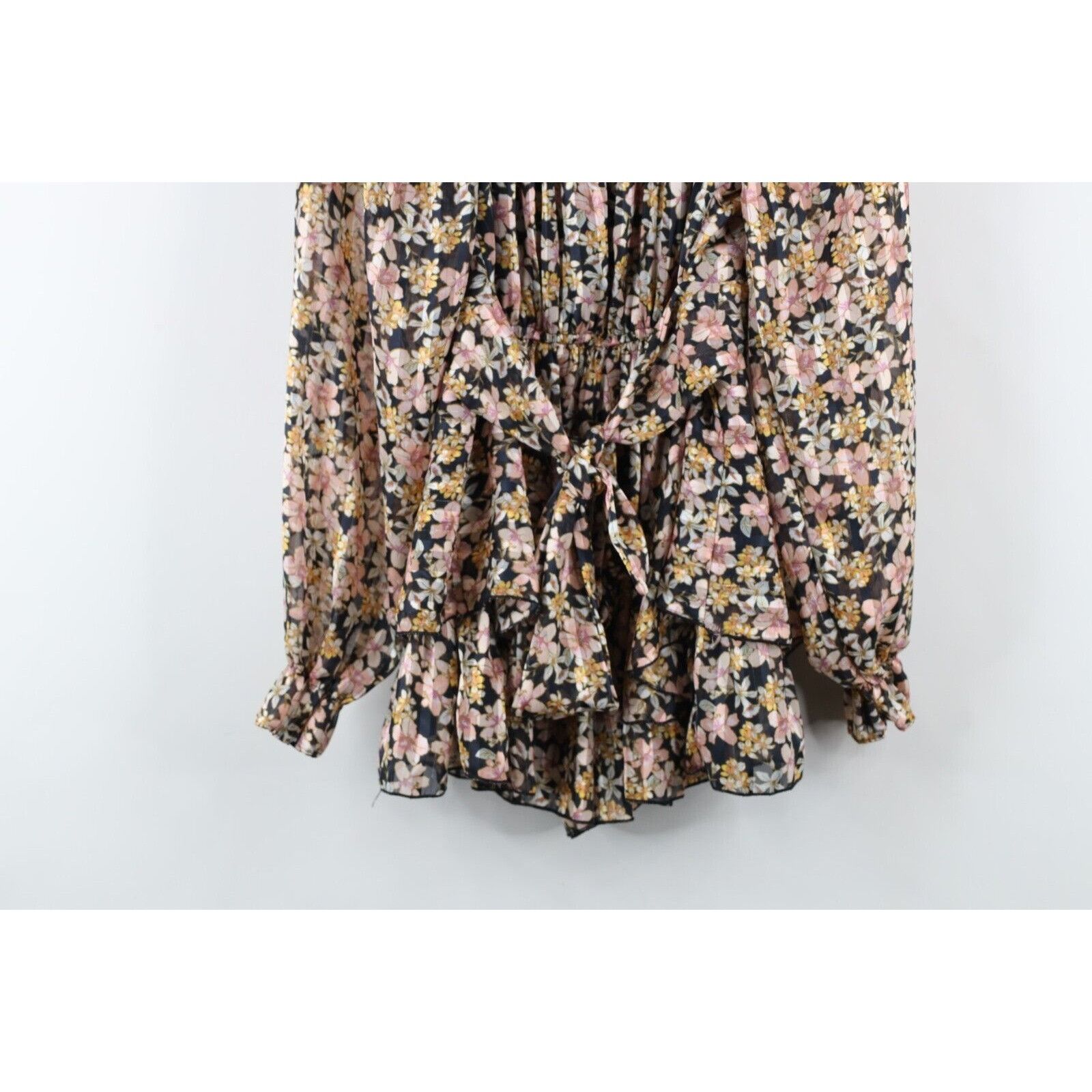 Vintage Vintage Y2K Sheer Ruffled Flower Tie Front Romper Dress Size S / US 4 / IT 40 - 18 Thumbnail