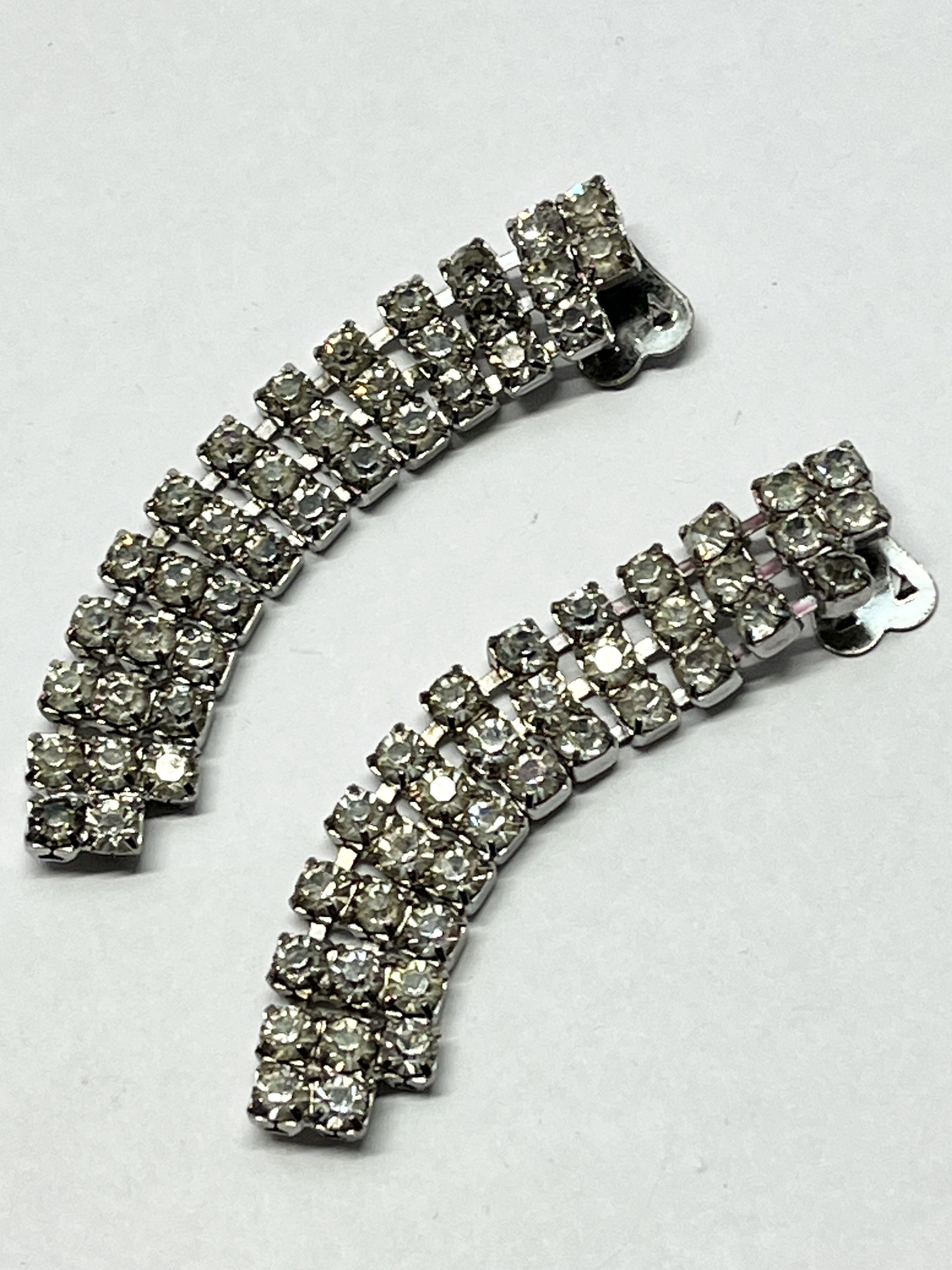 Vintage Vintage rhinestone dress clip shoe clips Size ONE SIZE - 3 Thumbnail