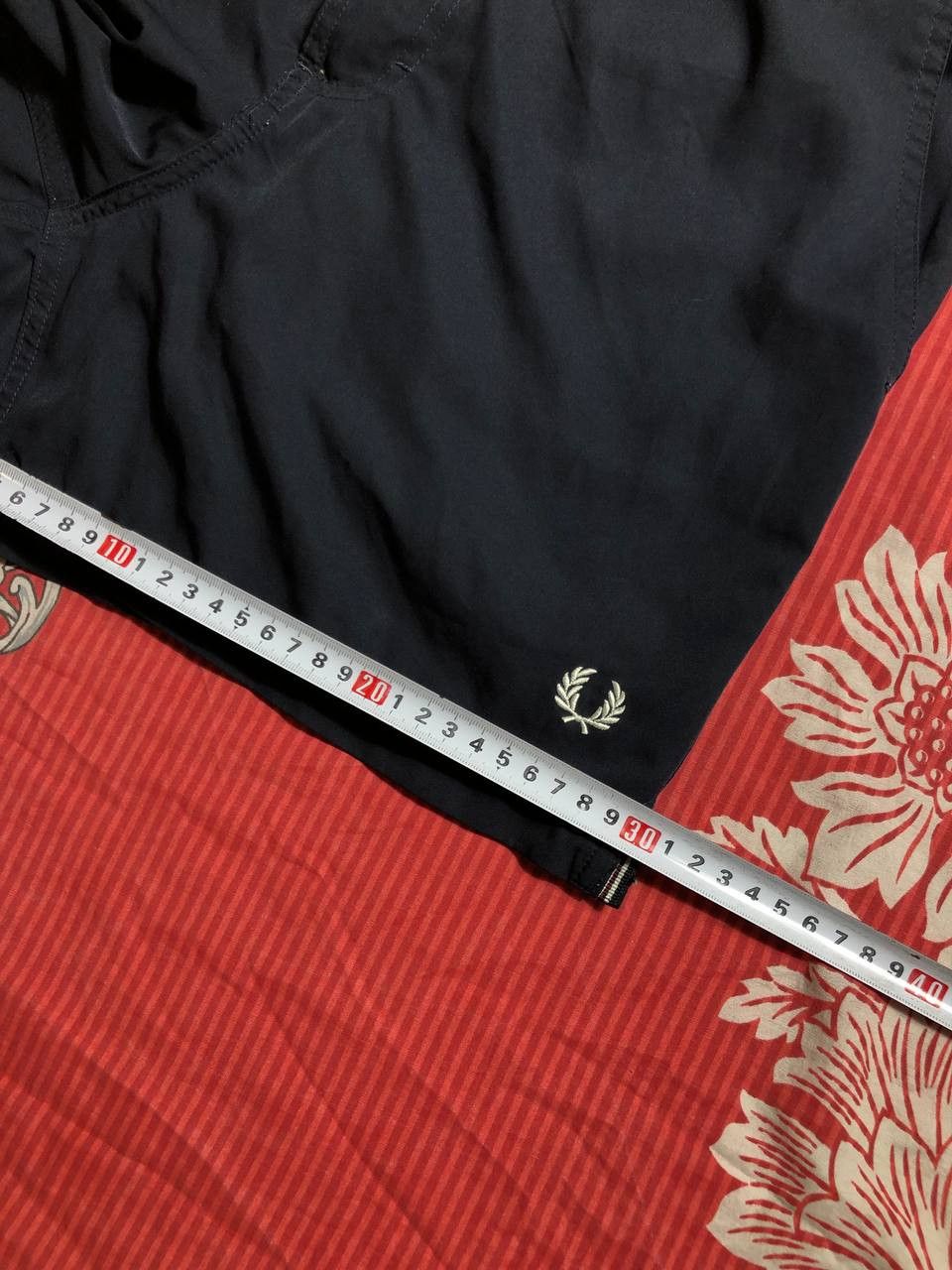 Fred Perry × Japanese Brand Gothicana Y2K Black Bondage Gothic Multipocket Cargo Shorts Size US 32 / EU 48 - 17 Thumbnail
