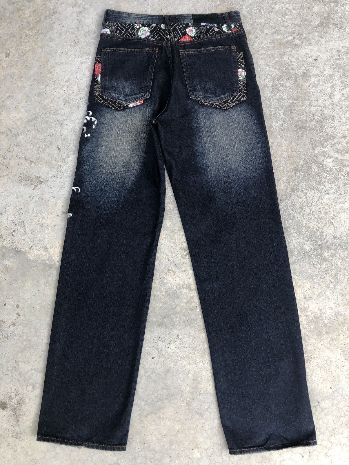 Japanese Brand Japanese Dominate Fish Koi Embroidered Jeans Distressed Size US 31 - 2 Thumbnail
