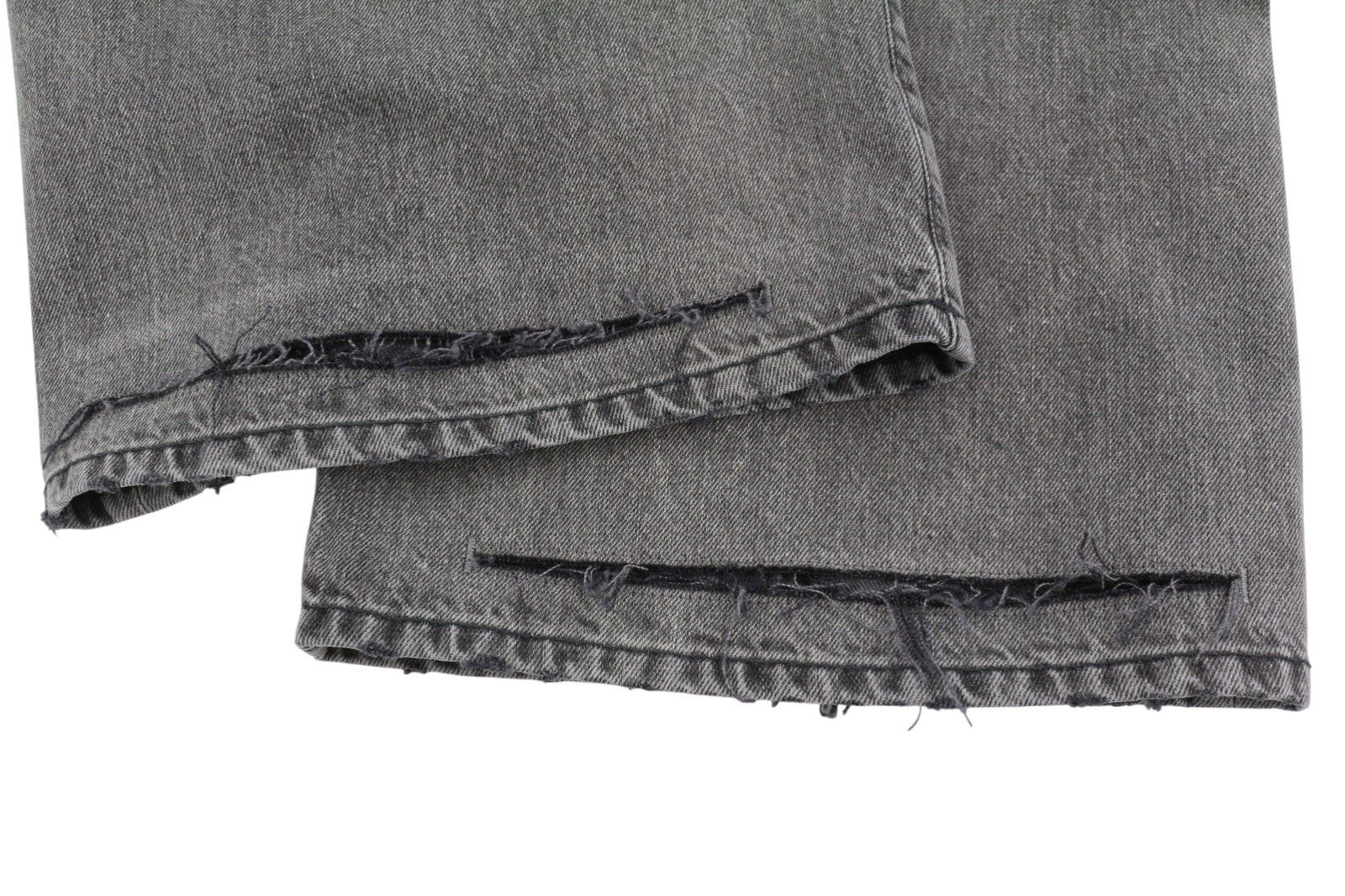 R13 D'ARCY LOOSE 33 Polaris Black Distress PS26 Jeans 88928 Size US 33 - 7 Thumbnail