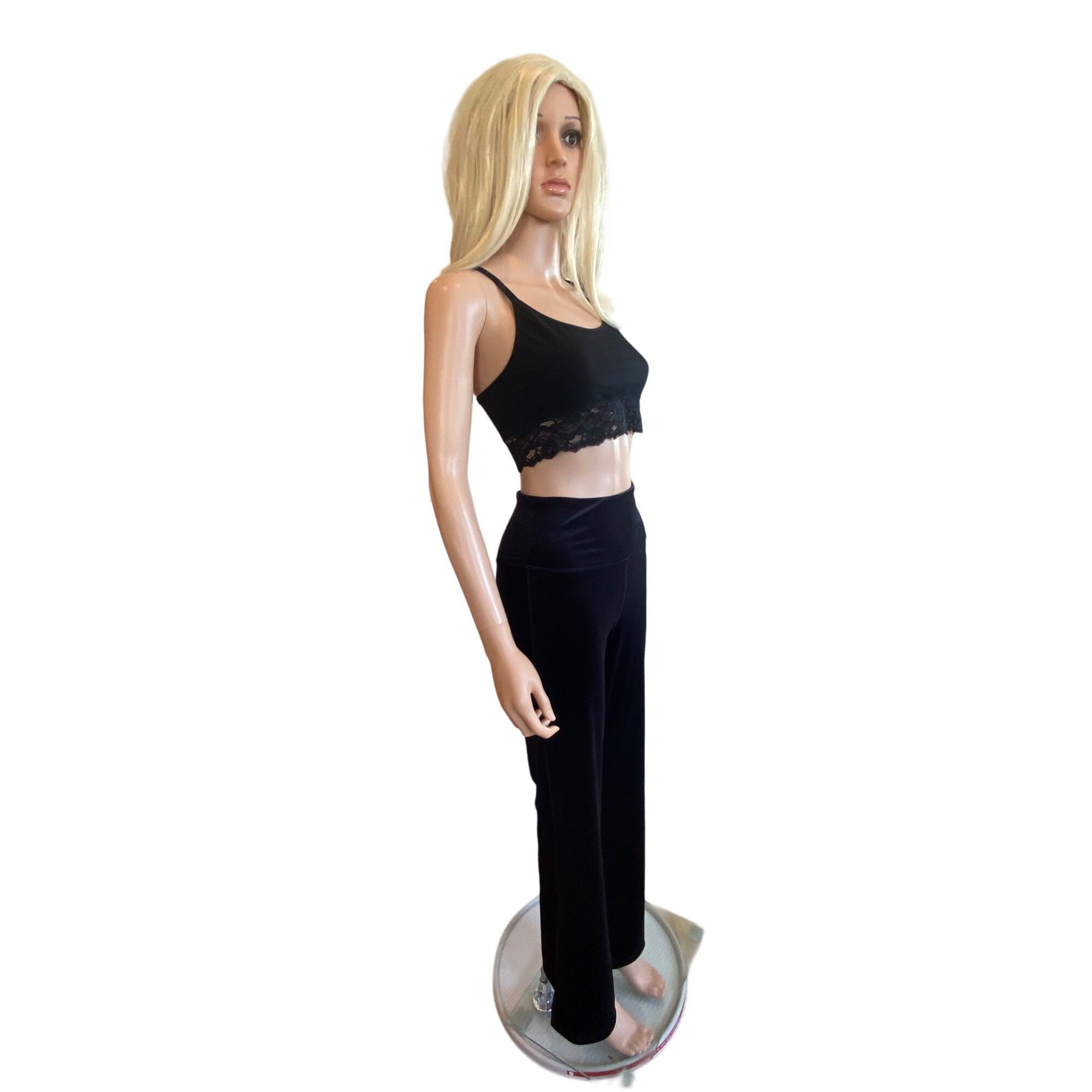 Athleta NWT Athleta XS Elation Velvet Flare Pant Black Pants High-Ri Size 26" / US 2 / IT 38 - 15 Thumbnail