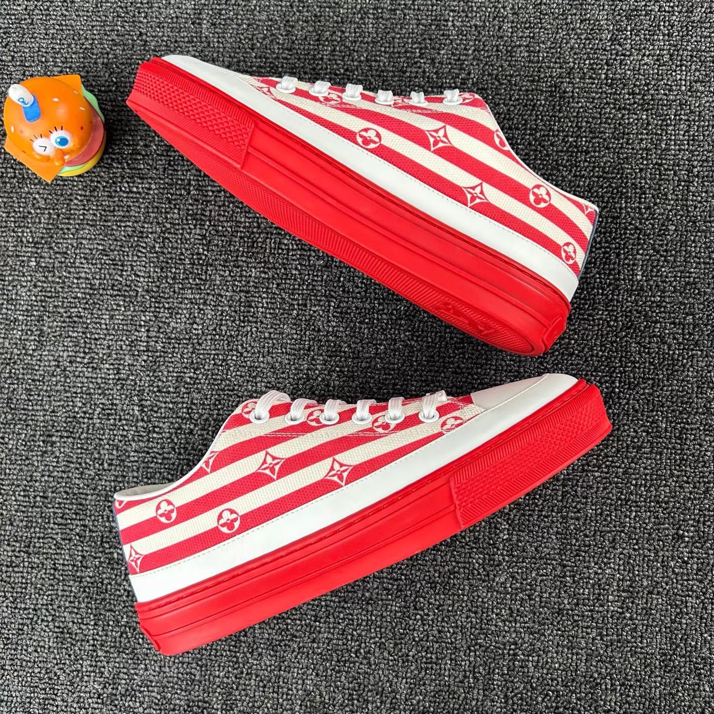 Louis Vuitton LV Red-White Stripe Monogram Sneaker 35 Size US 4.5 / IT 34.5 - 4 Thumbnail