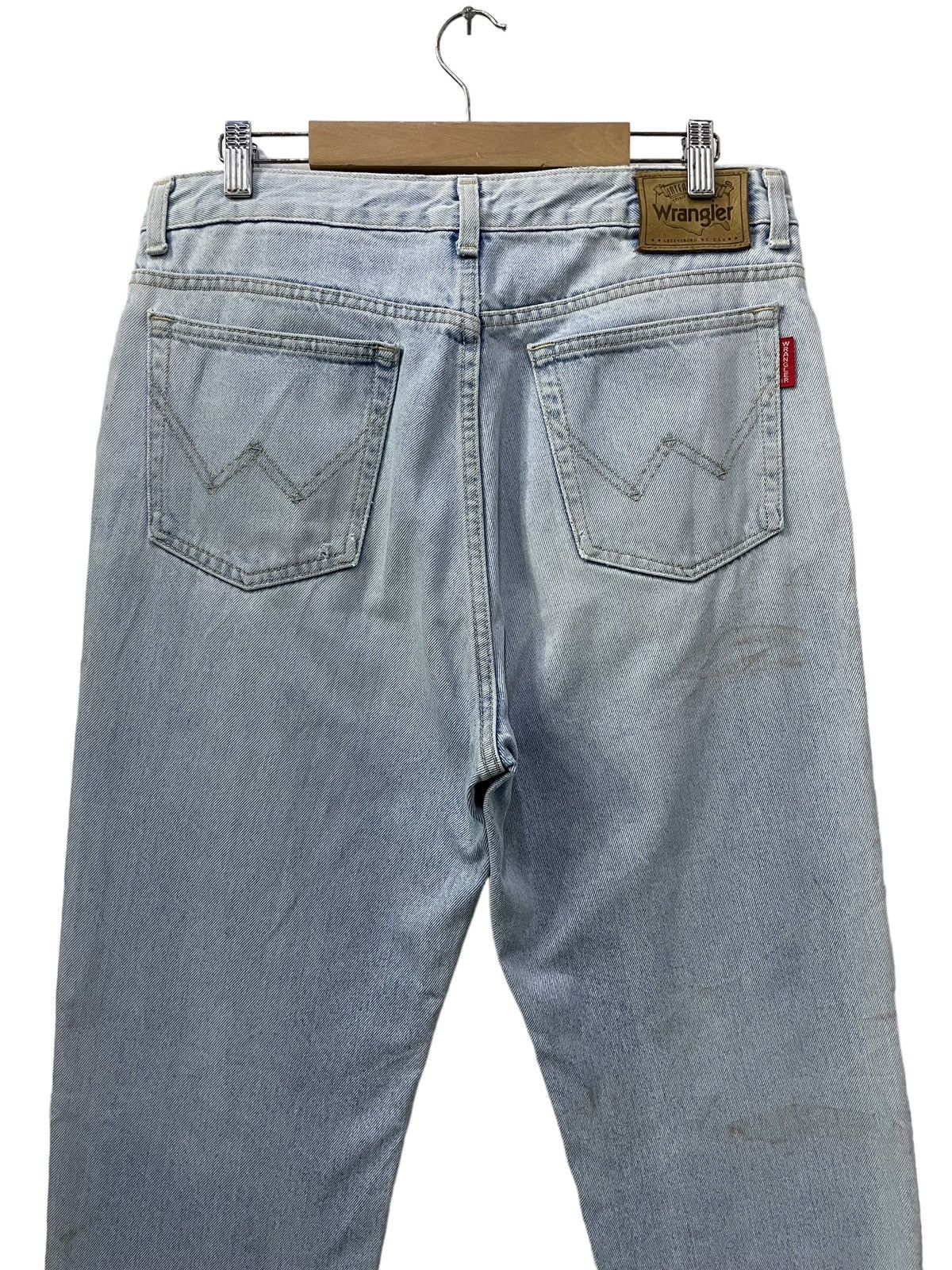 Vintage 90s Wrangler light Wash Denim Pants