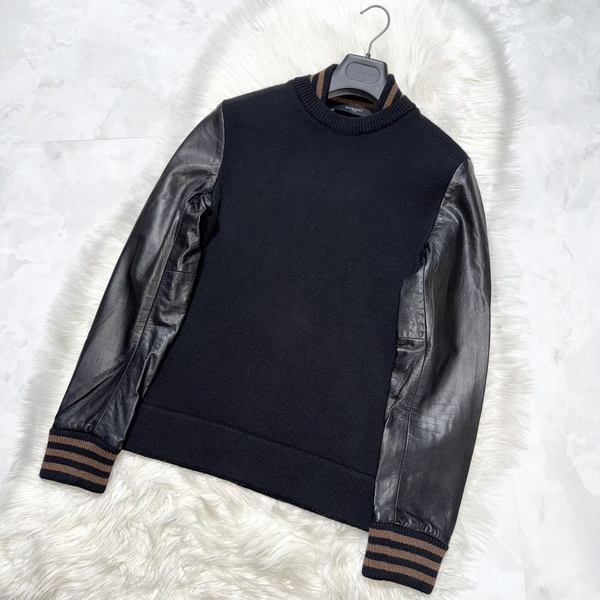 Givenchy Authentic masterpiece Givenchy leather sleeve knit jacket Size US S / EU 44-46 / 1 - 8 Thumbnail