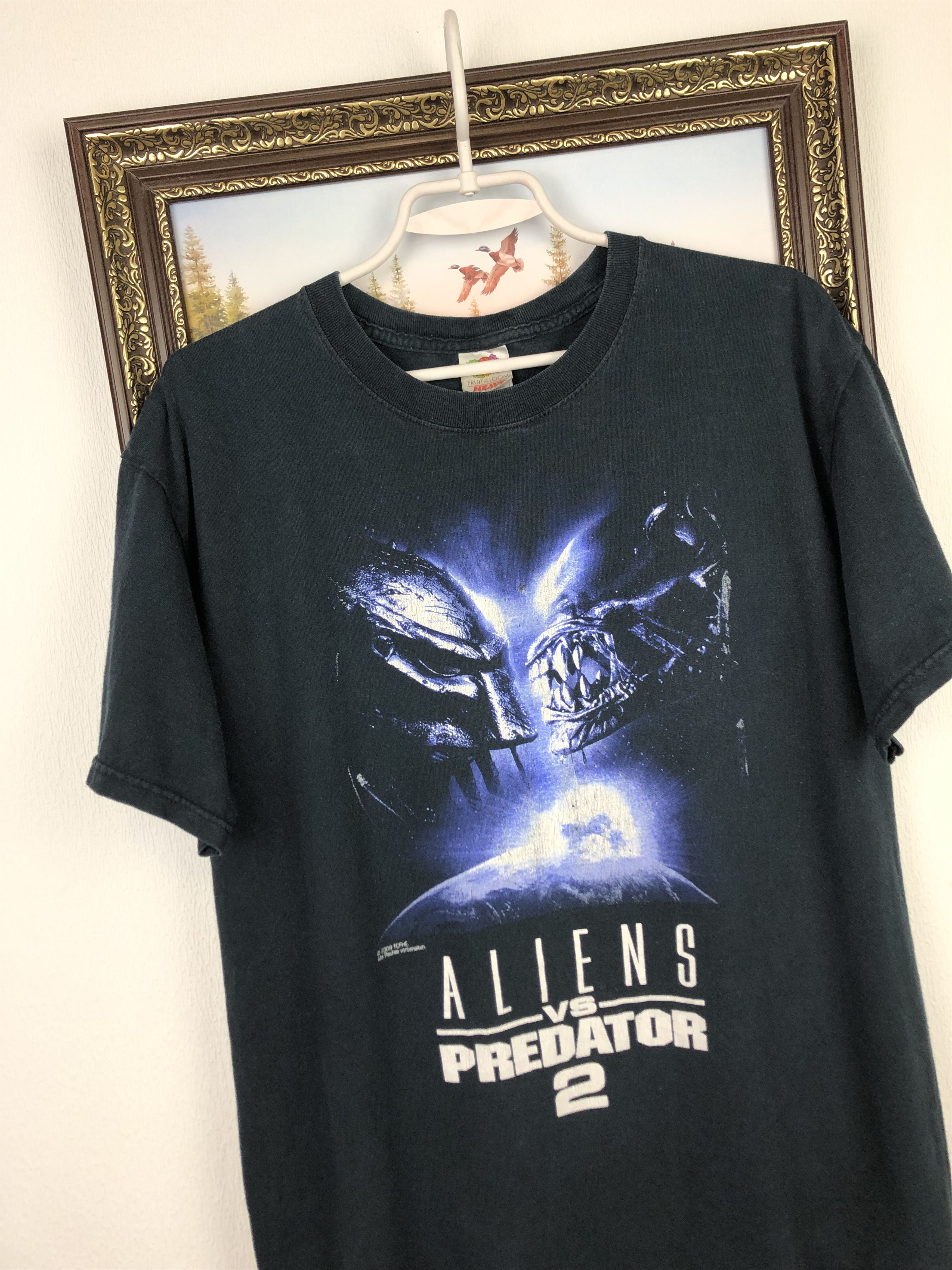 Vintage Vintage Aliens vs Predator 2 Movie Comics Shirt Tee Black Size US L / EU 52-54 / 3 - 3 Thumbnail