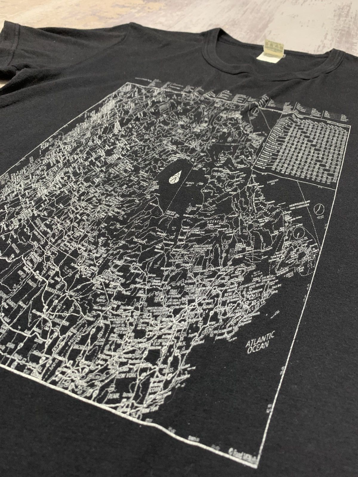 Vintage Vintage New England Map Graphic Tee Size US L / EU 52-54 / 3 - 3 Thumbnail