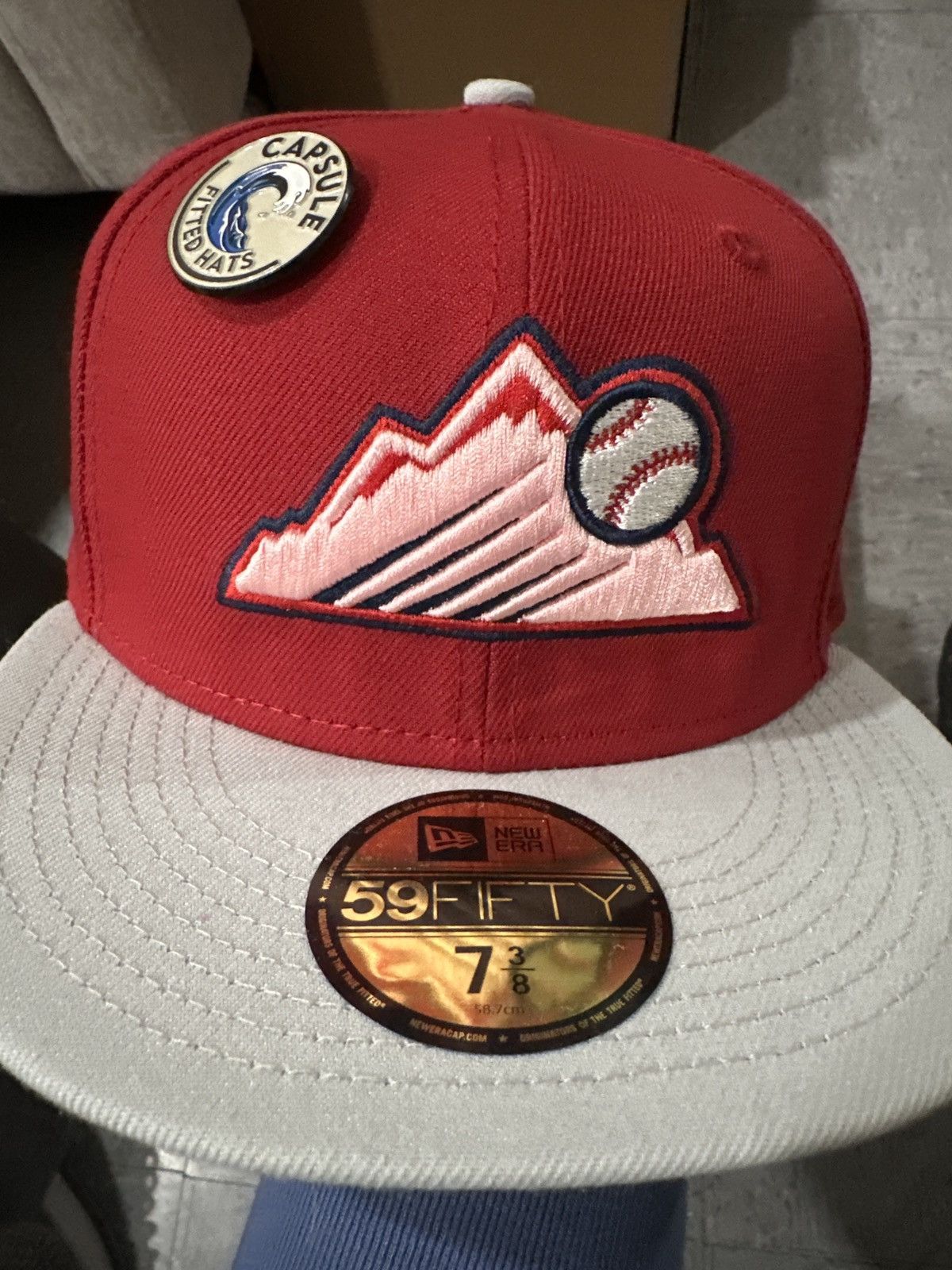 New Era Capsule Fitted sz 7 3/8 Size ONE SIZE - 3 Thumbnail