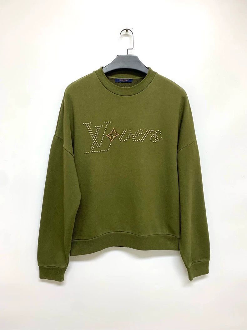 Louis Vuitton Louis Vuitton Studded letter sweatshirt Size US S / EU 44-46 / 1 - 1 Thumbnail