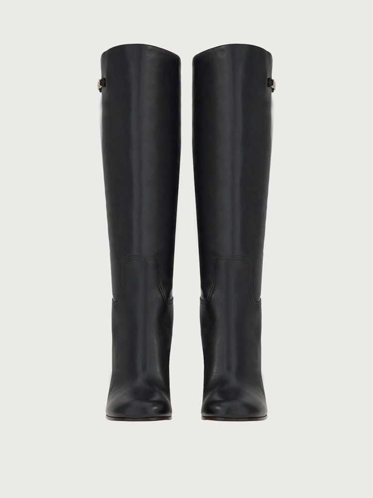 Salvatore Ferragamo o1y0426 Boots in Black Size US 8 / IT 38 - 2 Thumbnail