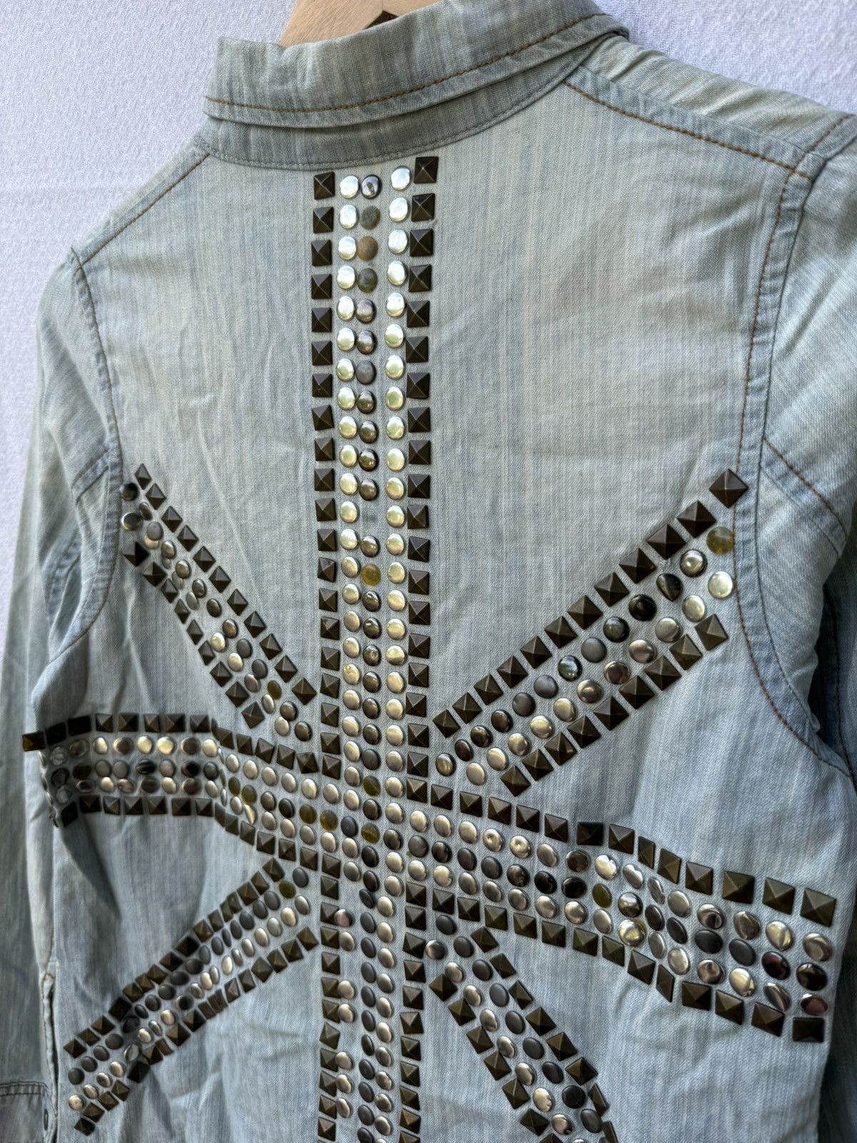 Hysteric Glamour Britania flags studded denim shirt Size US S / EU 44-46 / 1 - 3 Thumbnail