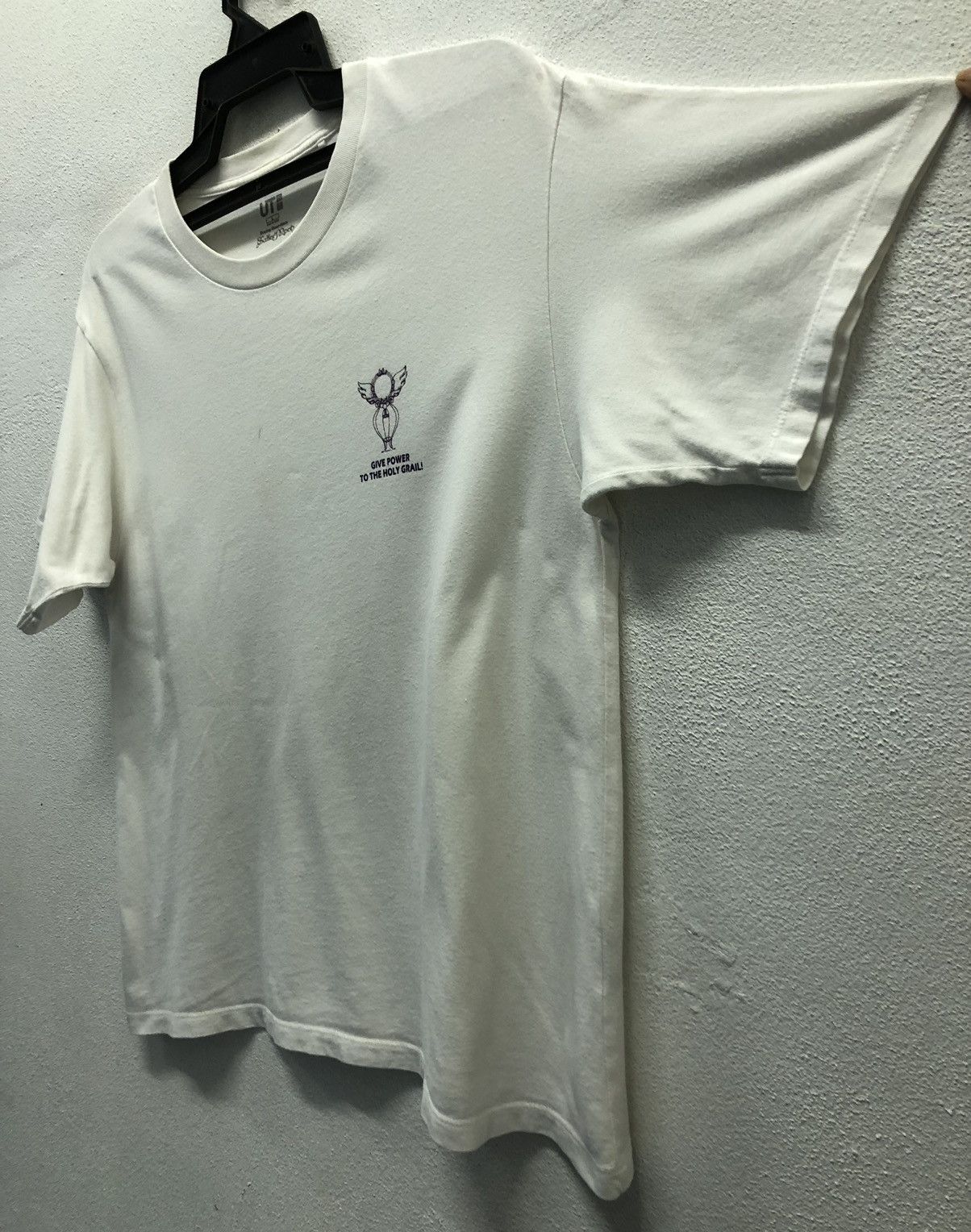 Uniqlo Uniqlo Naoko Takeuchi Pretty Guardian Sailor Moon T-Shirt Size US L / EU 52-54 / 3 - 6 Thumbnail