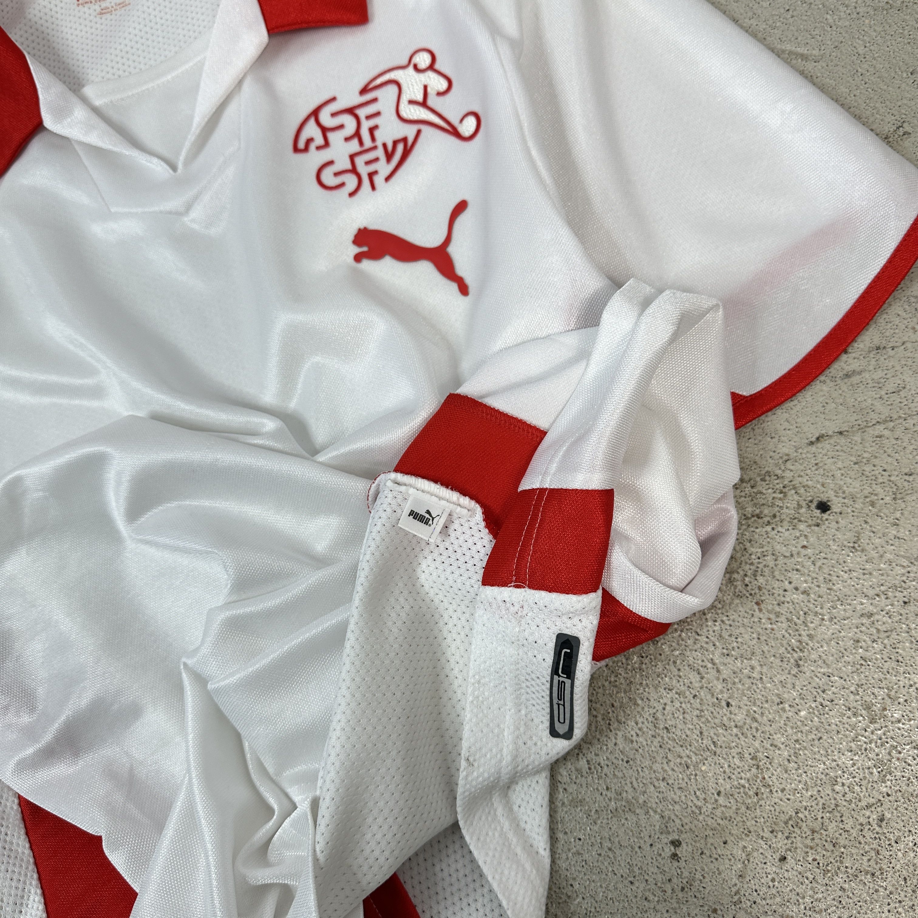 Puma × Vintage Jersey Puma Switzerland 2008 Away Size US S / EU 44-46 / 1 - 4 Thumbnail