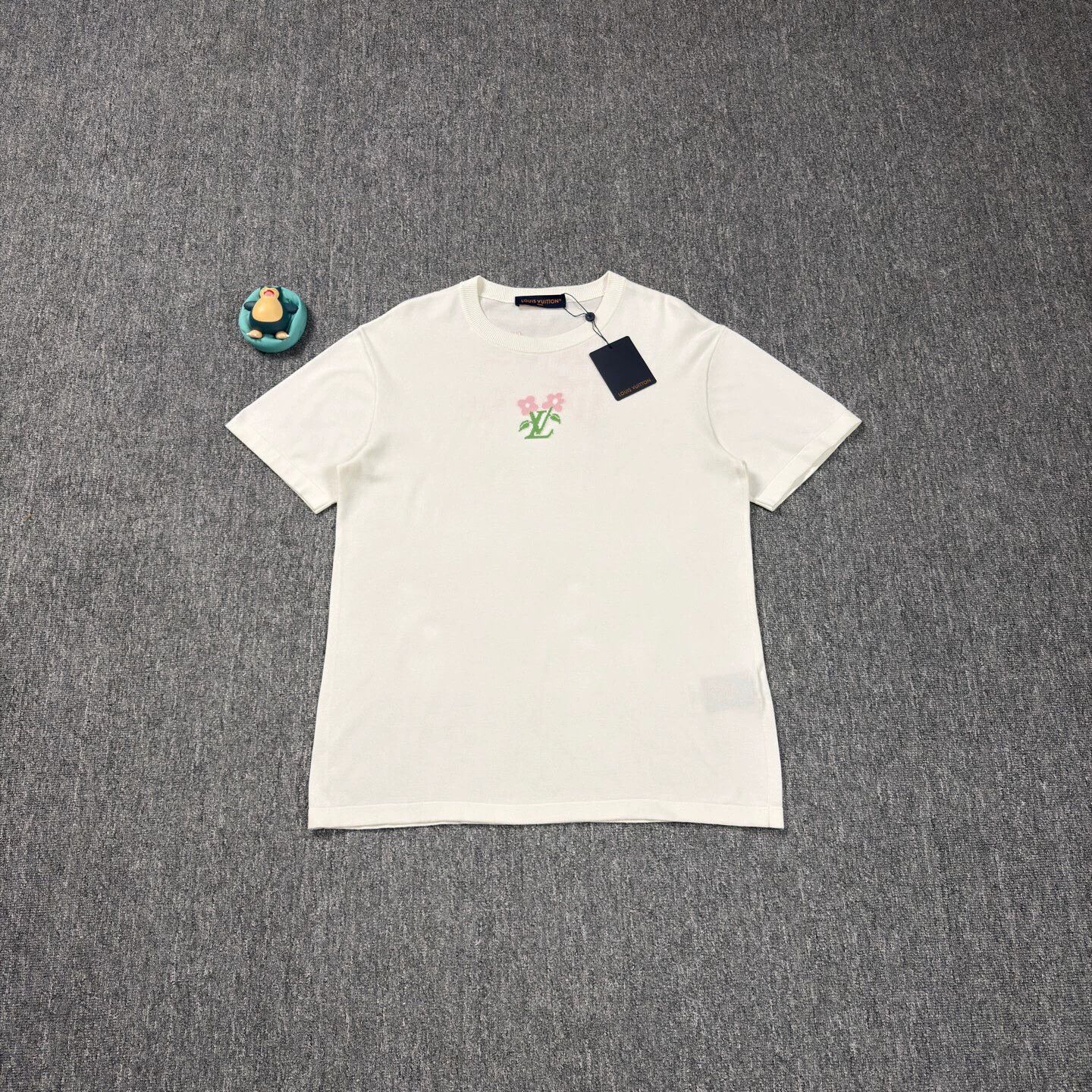 Louis Vuitton LV x Tyler floral knit short-sleeve L Size US L / EU 52-54 / 3 - 1 Thumbnail