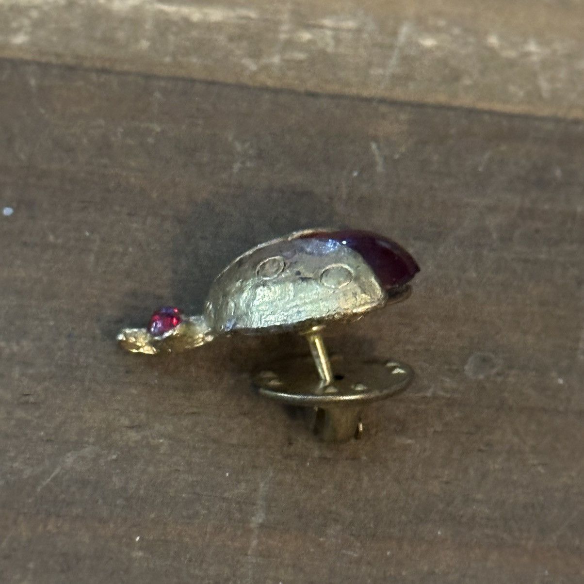 Vintage Vintage gold tone red glass stone lady bug tac pin Size ONE SIZE - 3 Thumbnail