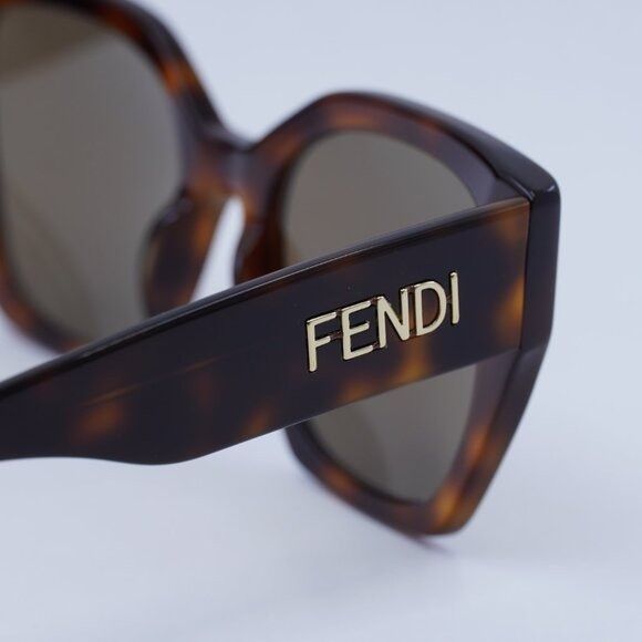 Fendi 🕶️ New Fendi FE40070I 53H Polarized Sunglasses Size ONE SIZE - 9 Thumbnail