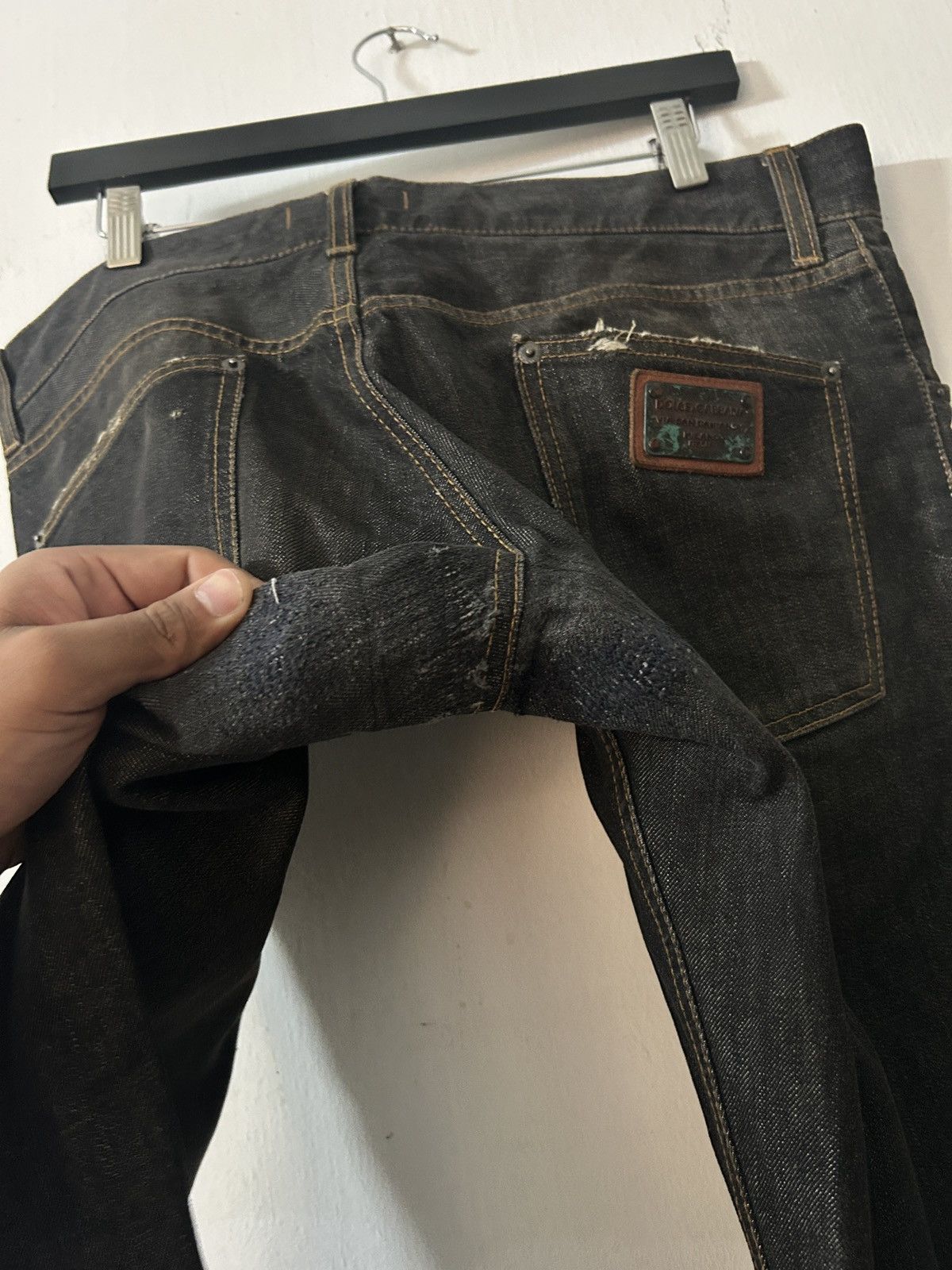 Dolce & Gabbana × Japanese Brand Dolce Gabbana Distressed Black Jeans Size US 37 - 15 Thumbnail