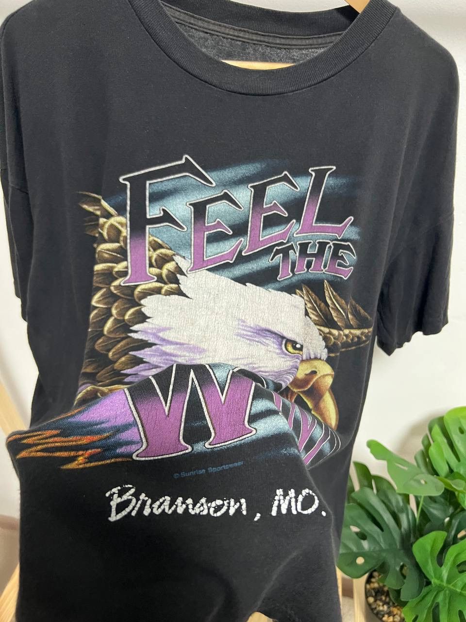 Vintage American Thunder Feel The Wind Kanye West Rare Tee Size US M / EU 48-50 / 2 - 6 Thumbnail