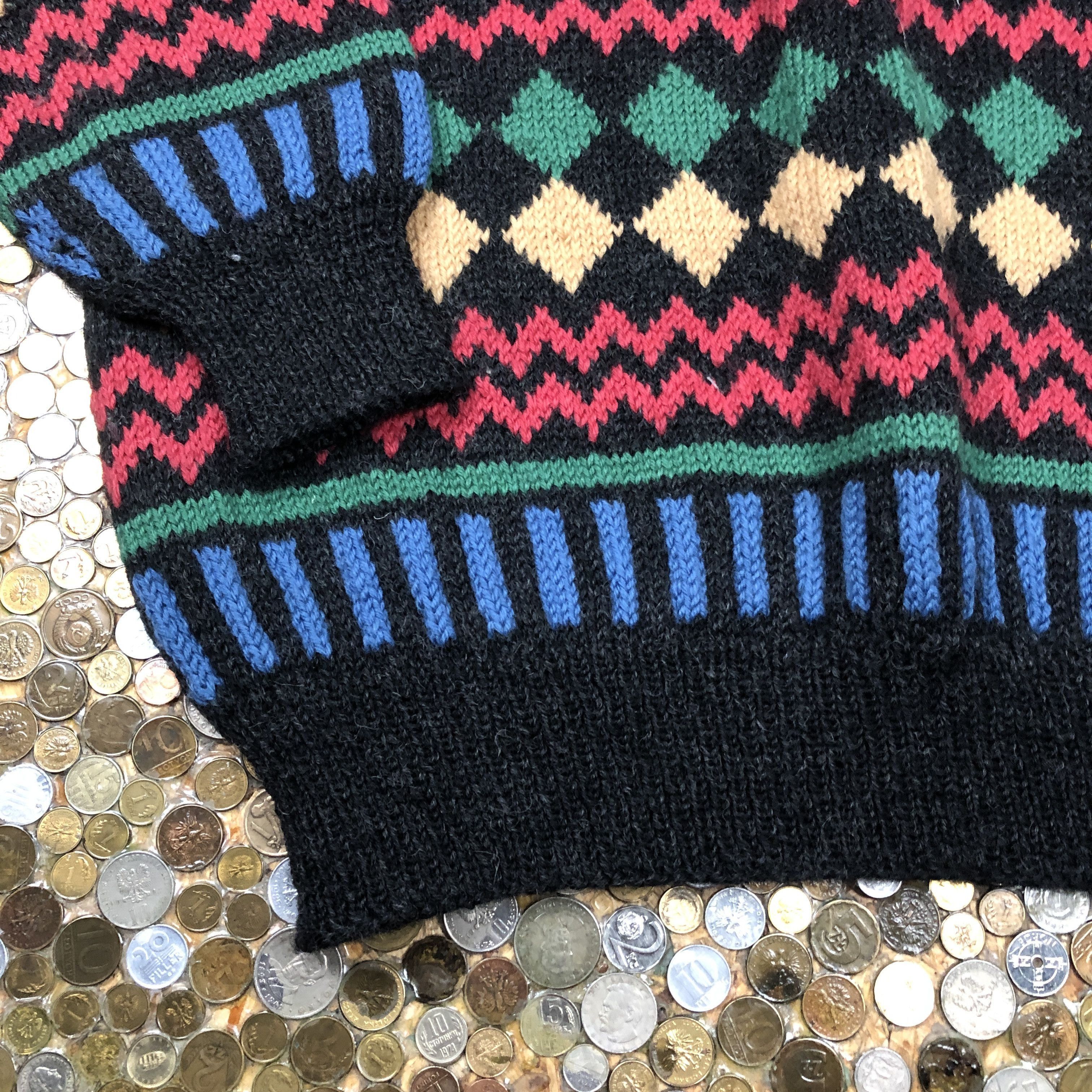 Vintage Sweater Vintage pattern 90's Size US XL / EU 56 / 4 - 2 Thumbnail