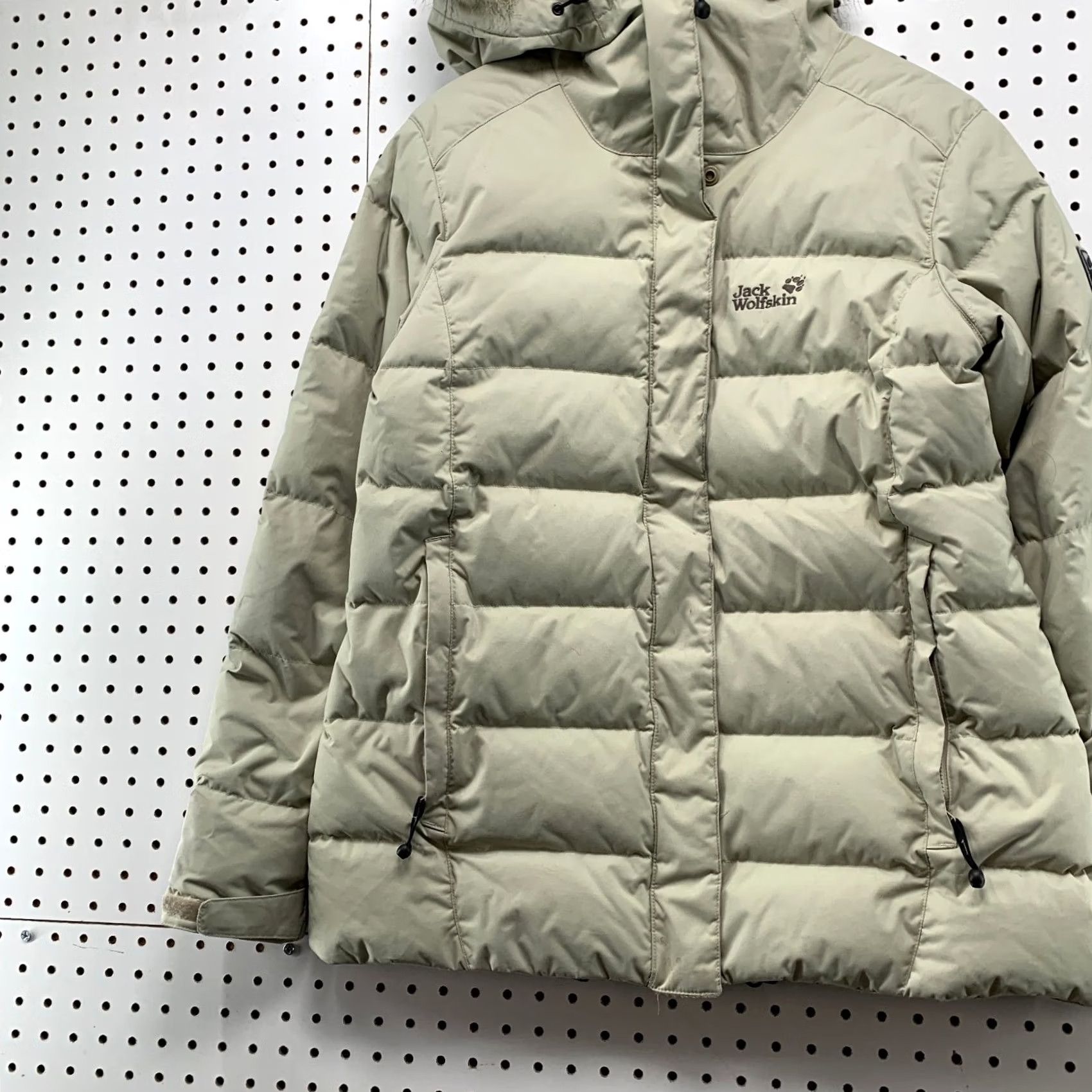 Jack Wolfskin Jack Wolfskin Down Puffer Jacket Womens Large Beige Hooded Fur Trim - Parka, Casual, Winter, Spring, Regular Fit, Zip Hooded, Quilted, XS-XL? Size L / US 10 / IT 46 - 6 Thumbnail