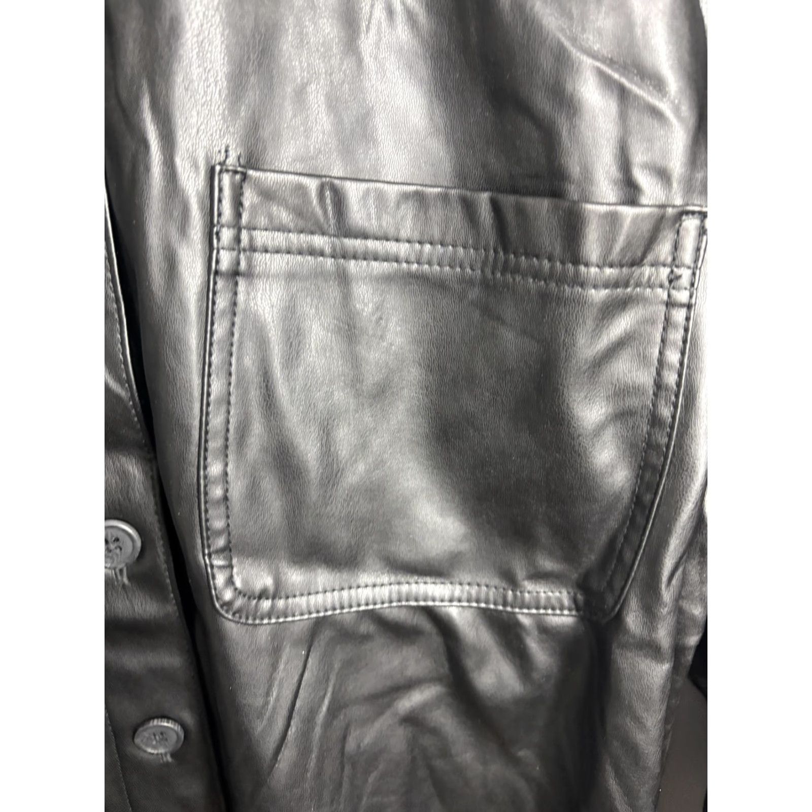 American Eagle Outfitters American Eagle Outfitters Shirt Jacket Womens Large Black Faux Leather Button Shacket Size L / US 10 / IT 46 - 4 Thumbnail