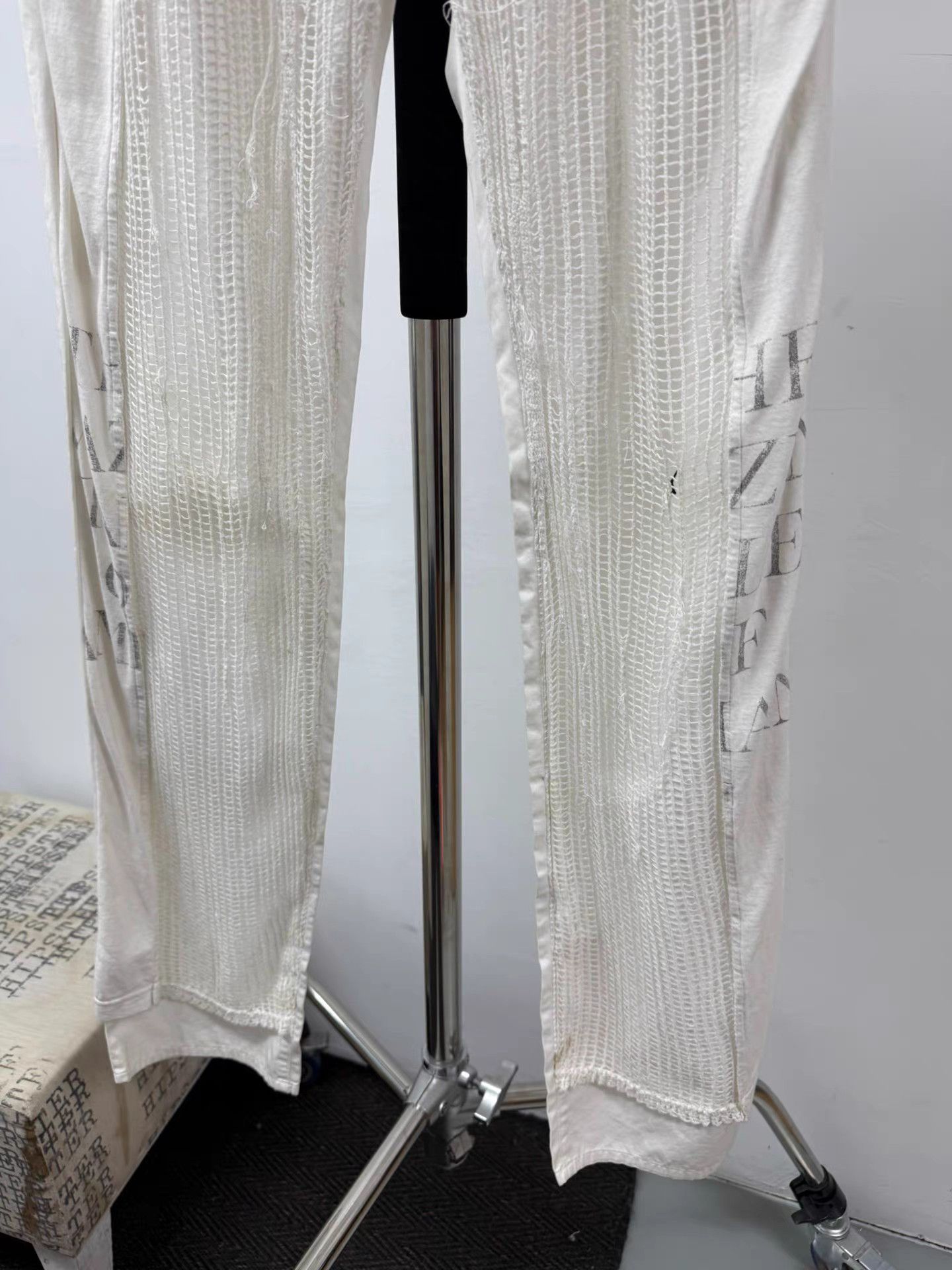 Undercover Undercover 06SS T Stage Plaid Mesh Pants K20 Size 24" / US 00 / IT 34 - 3 Thumbnail