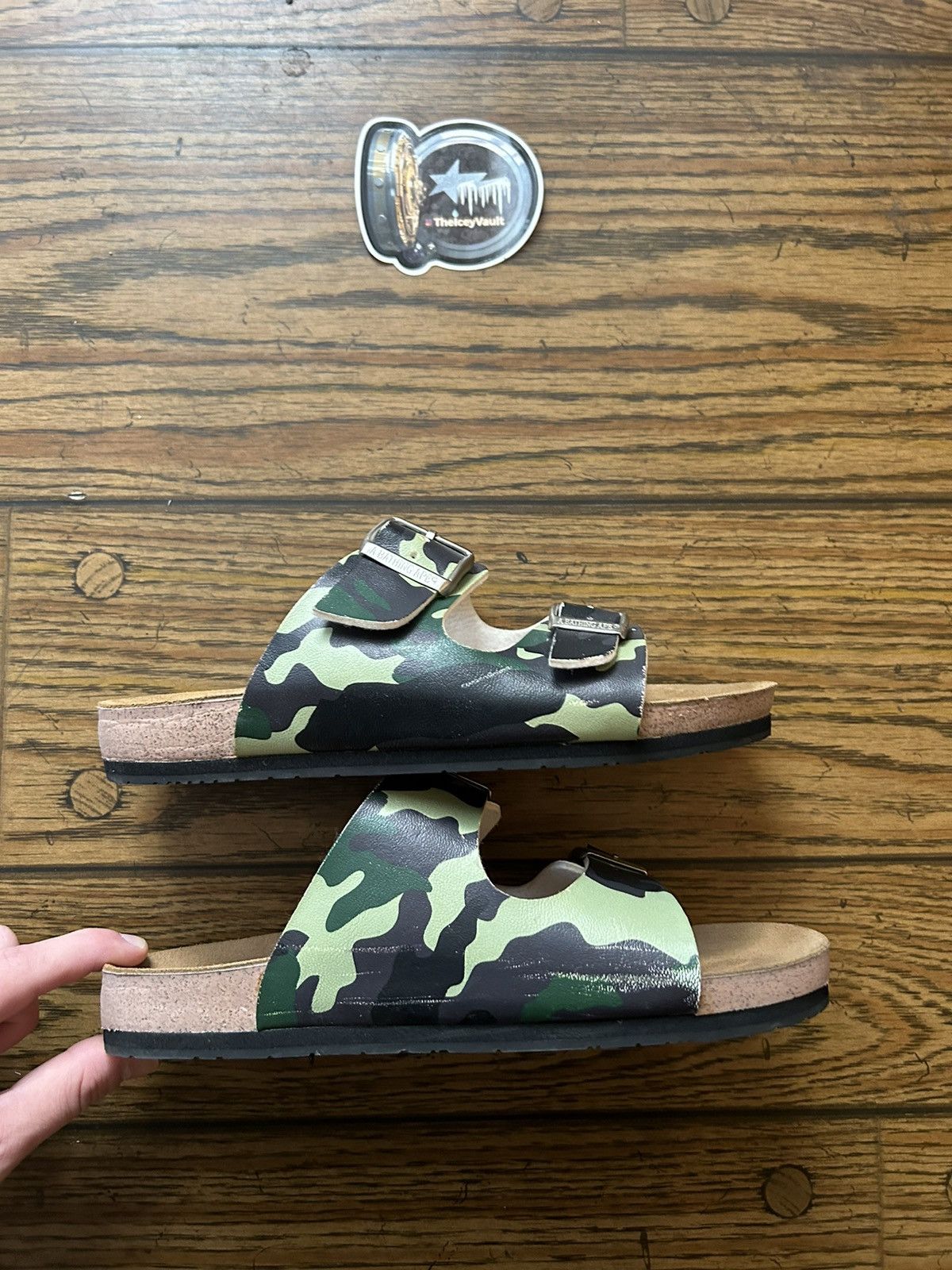 Bape Bape Green Camo Birkenstock Sandals Size US 5 / EU 37 - 3 Thumbnail