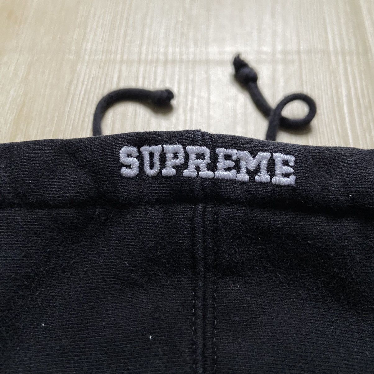 Supreme × Timberland Supreme Timberland Hoodie Black Medium Size US M / EU 48-50 / 2 - 7 Thumbnail