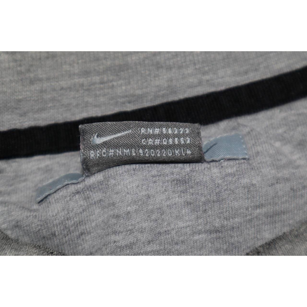 Nike Vintage Nike Men's XL Gray Crewneck Sweatshirt Cotton Fleece Size US L / EU 52-54 / 3 - 5 Thumbnail