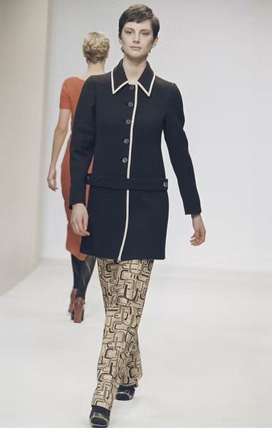 Prada Prada F/W1996 Runway Coat Size M / US 6-8 / IT 42-44 - 3 Thumbnail