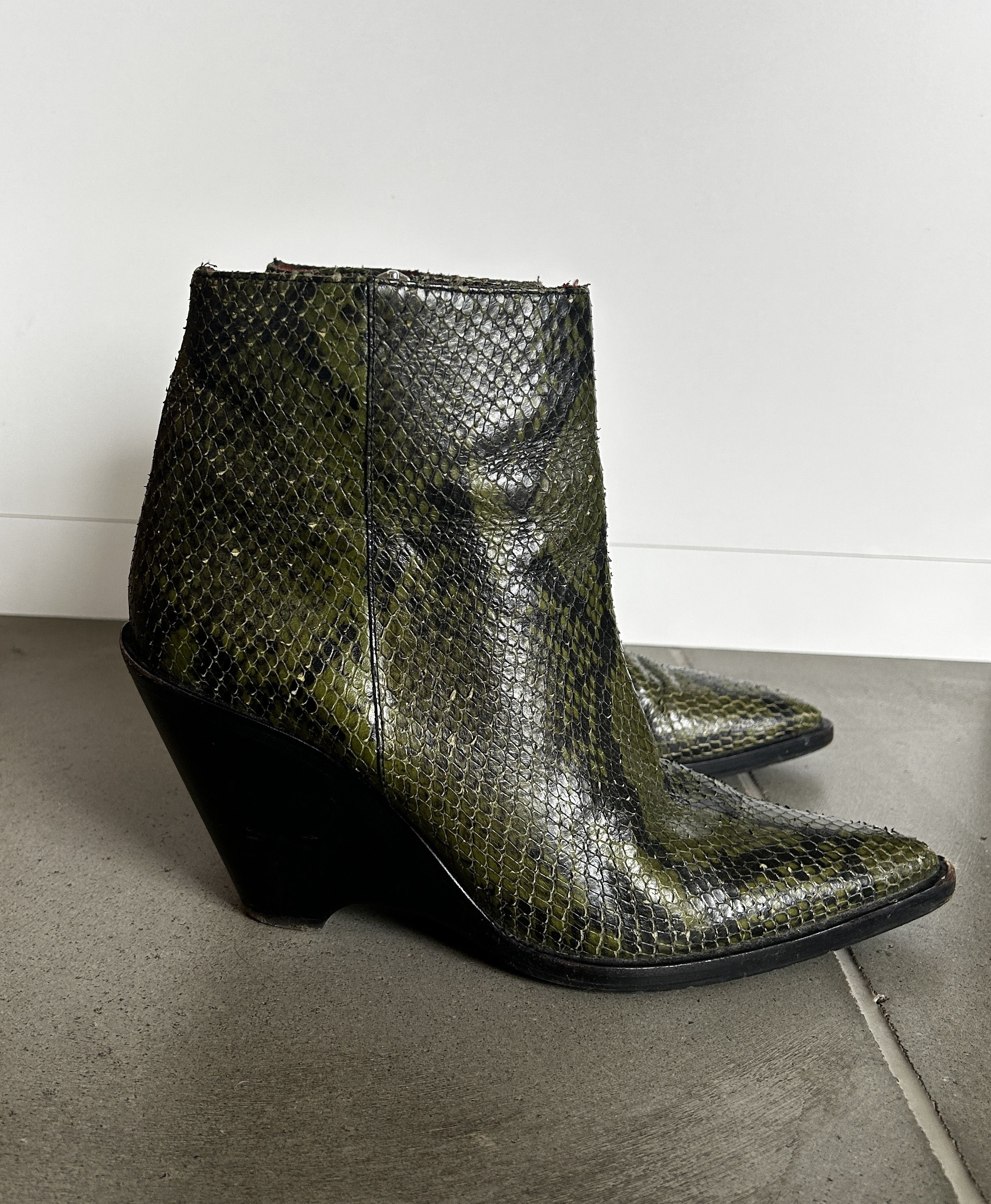 Acne Studios ARCHIVE — Acne Studios Snakeskin Wedge Boots Size US 9 / IT 39 - 2 Thumbnail
