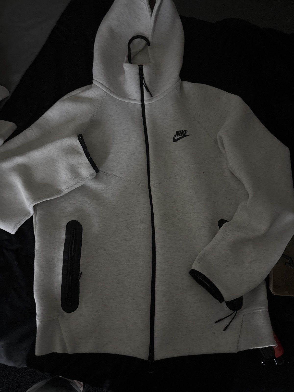 Nike 2024 Nike Tech Size US M / EU 48-50 / 2 - 2 Thumbnail