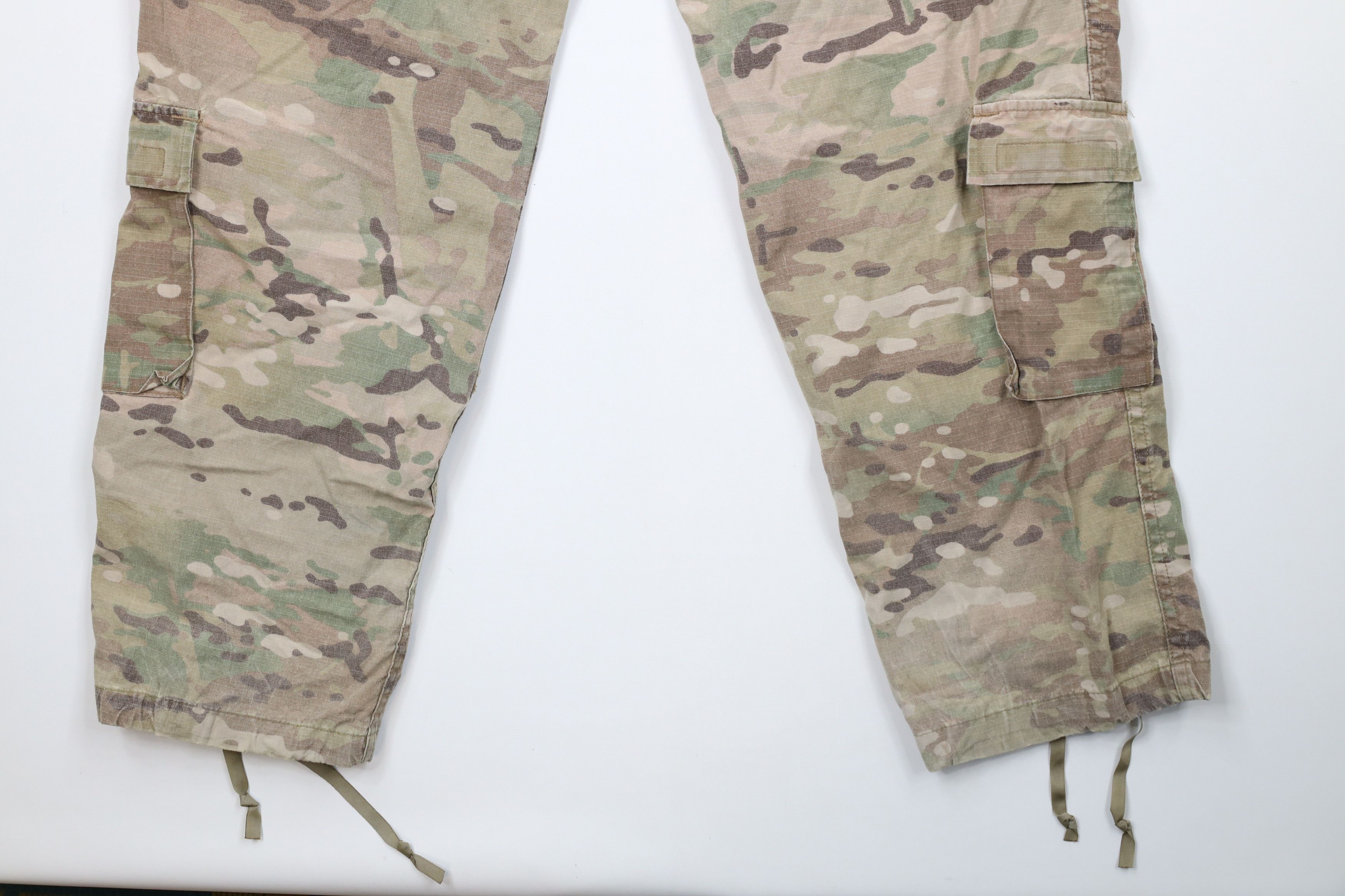 Vintage Vintage Camouflage Army Combat Cargo Pants Trousers USA Size US 34 / EU 50 - 10 Thumbnail
