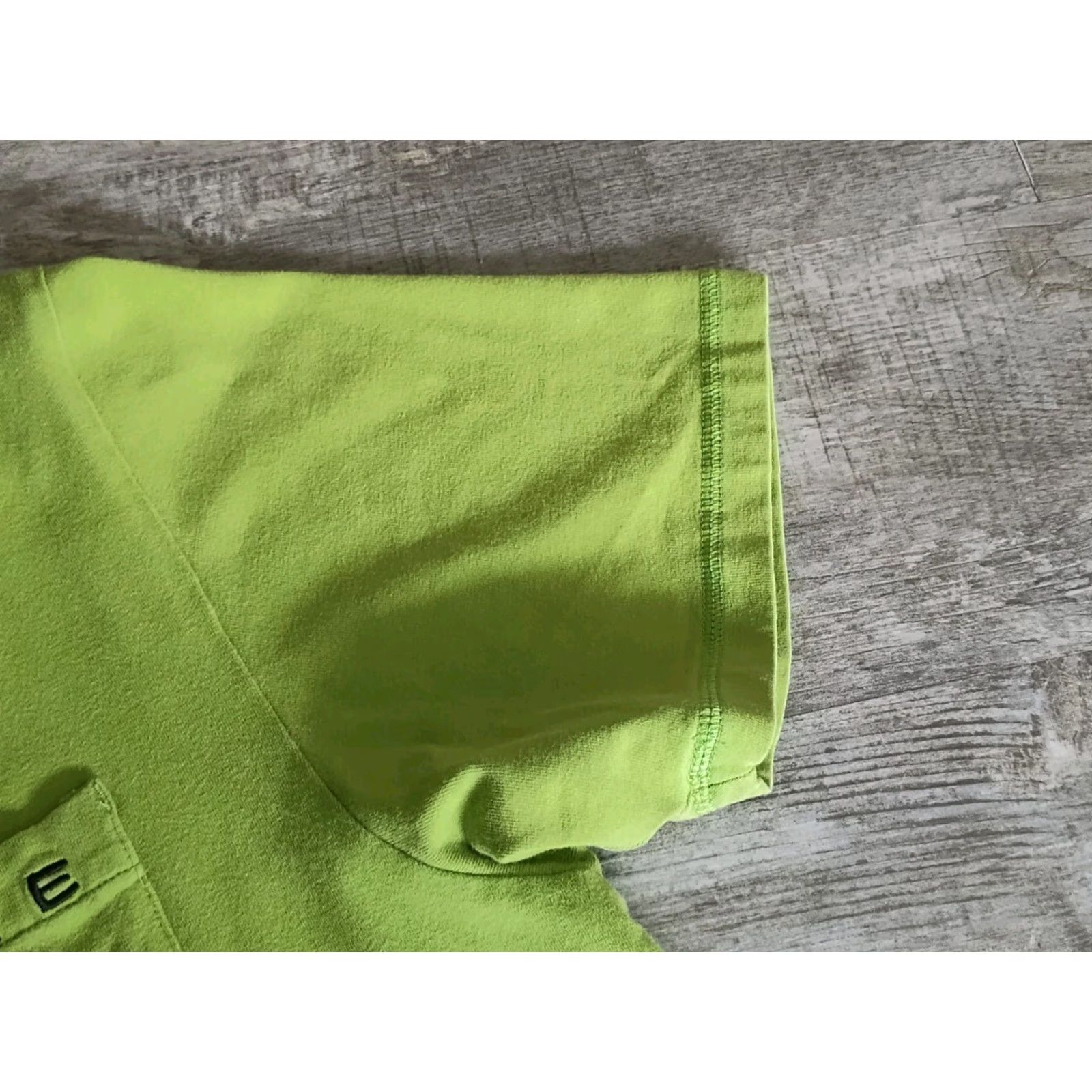 Nike VINTAGE Nike Men's Tee Shirt Lime Green Solid Pocket Stretch Tee Shirt Size US M / EU 48-50 / 2 - 4 Thumbnail