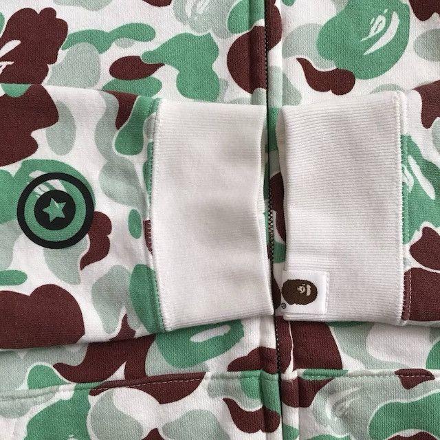 Bape 2008 🔥Sendai Store Camo🔥 shark full zip hoodie BAPE NIGO APE Size US S / EU 44-46 / 1 - 6 Thumbnail