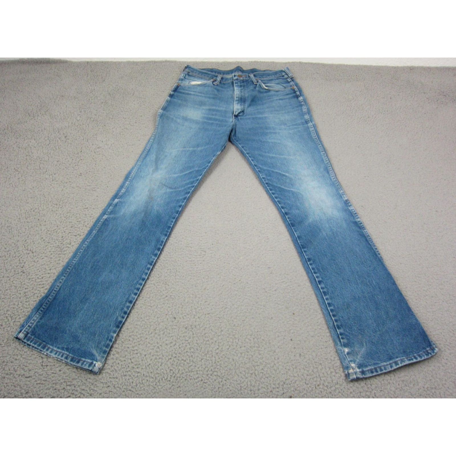 Wrangler VINTAGE Wrangler Jeans Men Regular Blue 30 x 31 Denim Straight 5-Pocket Retro Size US 30 / EU 46 - 6 Thumbnail