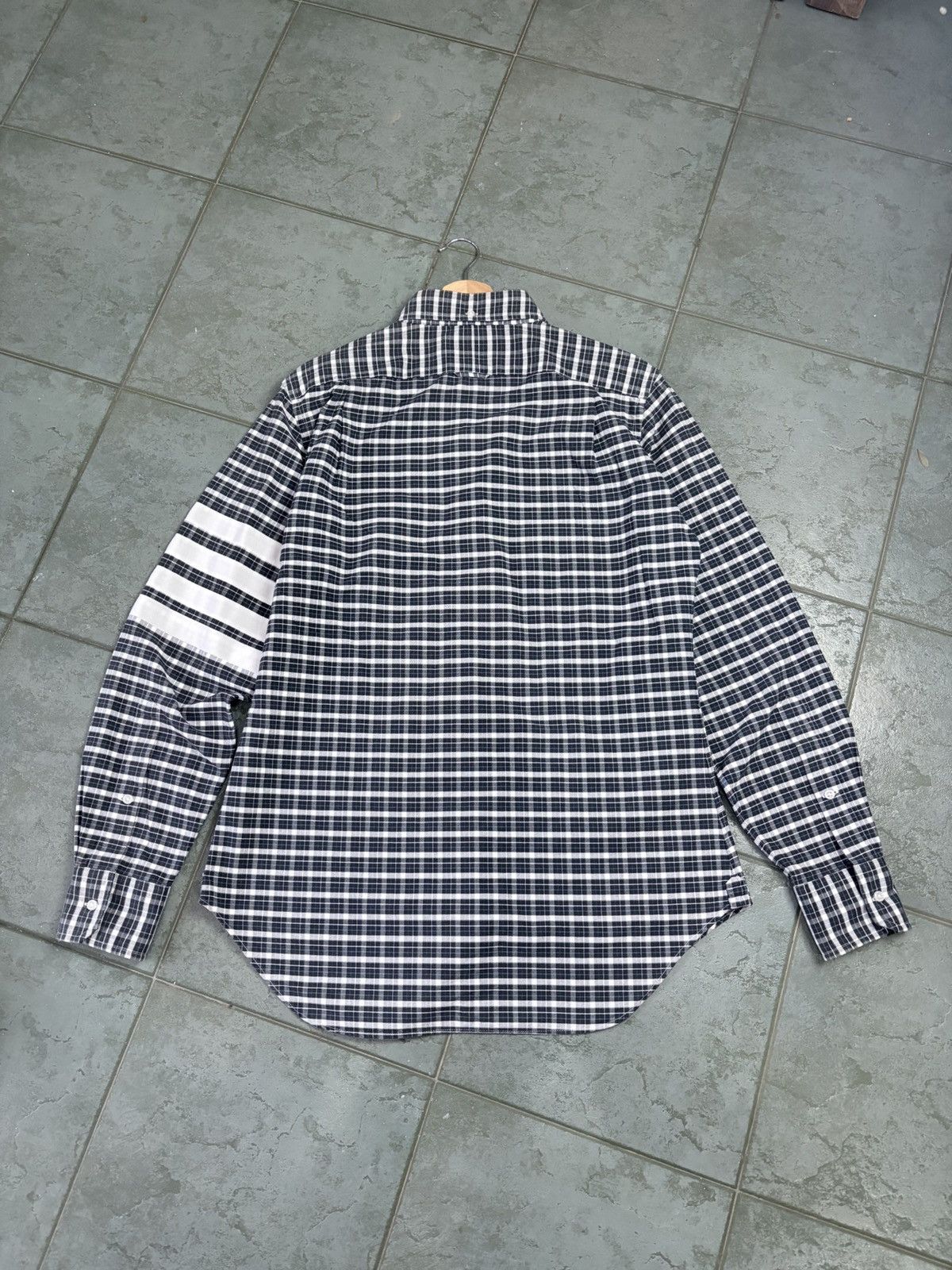 Thom Browne Authentic ‼️Thom Browne Oxford Classic Signature 4-Bar Shirt Size US L / EU 52-54 / 3 - 11 Thumbnail