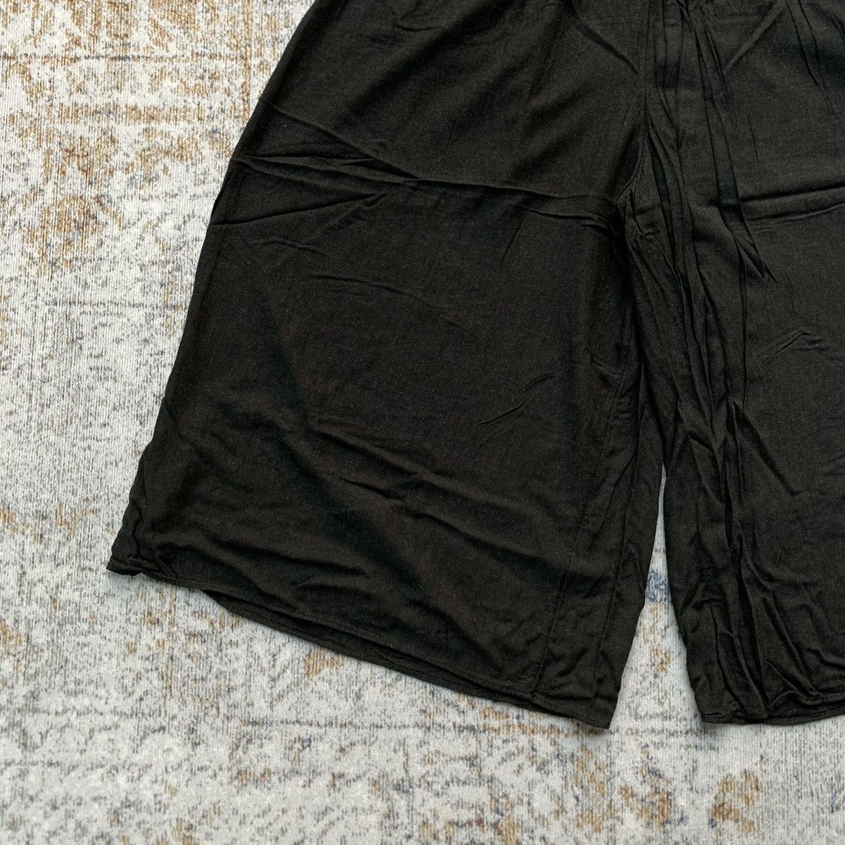 Japanese Brand Rare Japanese Brand Yohji Style Uniqlo Wide Pants Size US 32 / EU 48 - 4 Thumbnail