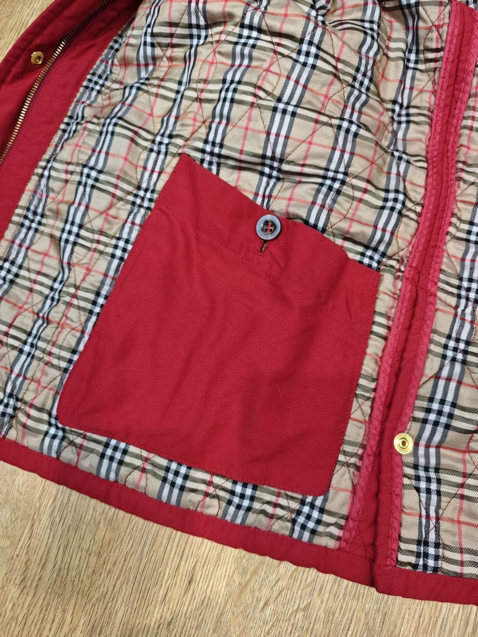 Burberry Iconic Vintage Burberry Jacket — Limited Edition Piece Size US L / EU 52-54 / 3 - 6 Thumbnail