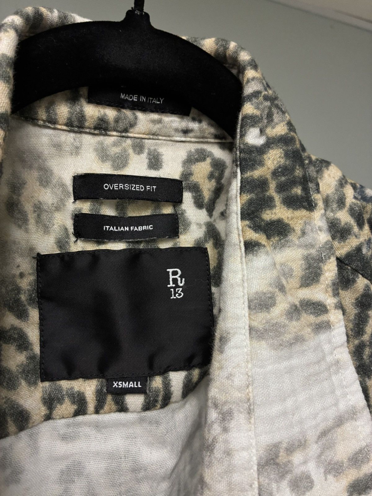 R13 Shredded Seam Drop Neck Shirt Leopard XS Size XS / US 0-2 / IT 36-38 - 7 Thumbnail