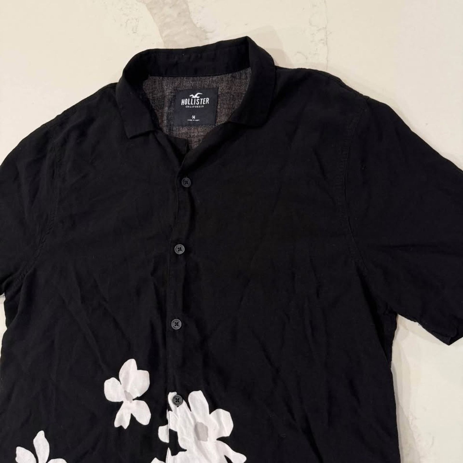 Hollister Hollister Floral Short Sleeve Button Up Shirt Men's Medium Size US M / EU 48-50 / 2 - 4 Thumbnail