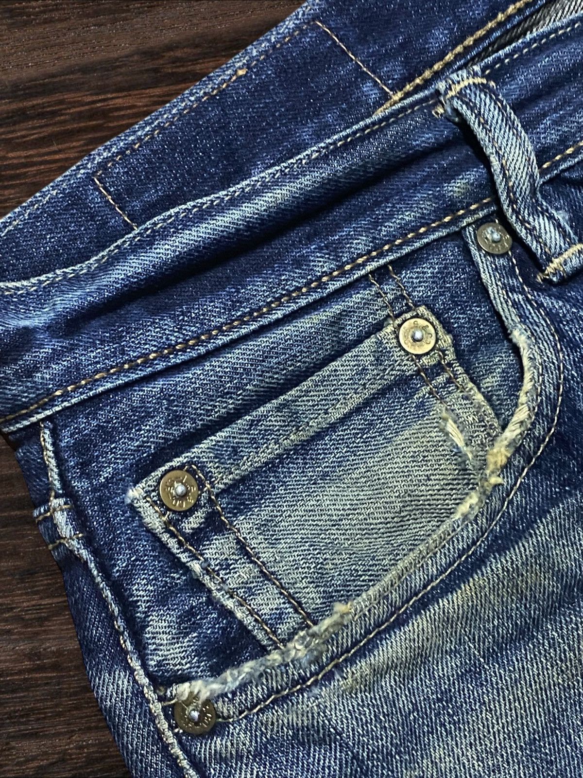Levi's Vintage Levis 501 Mud Wash Distressed Full Button Loose Jean Size US 32 / EU 48 - 9 Thumbnail